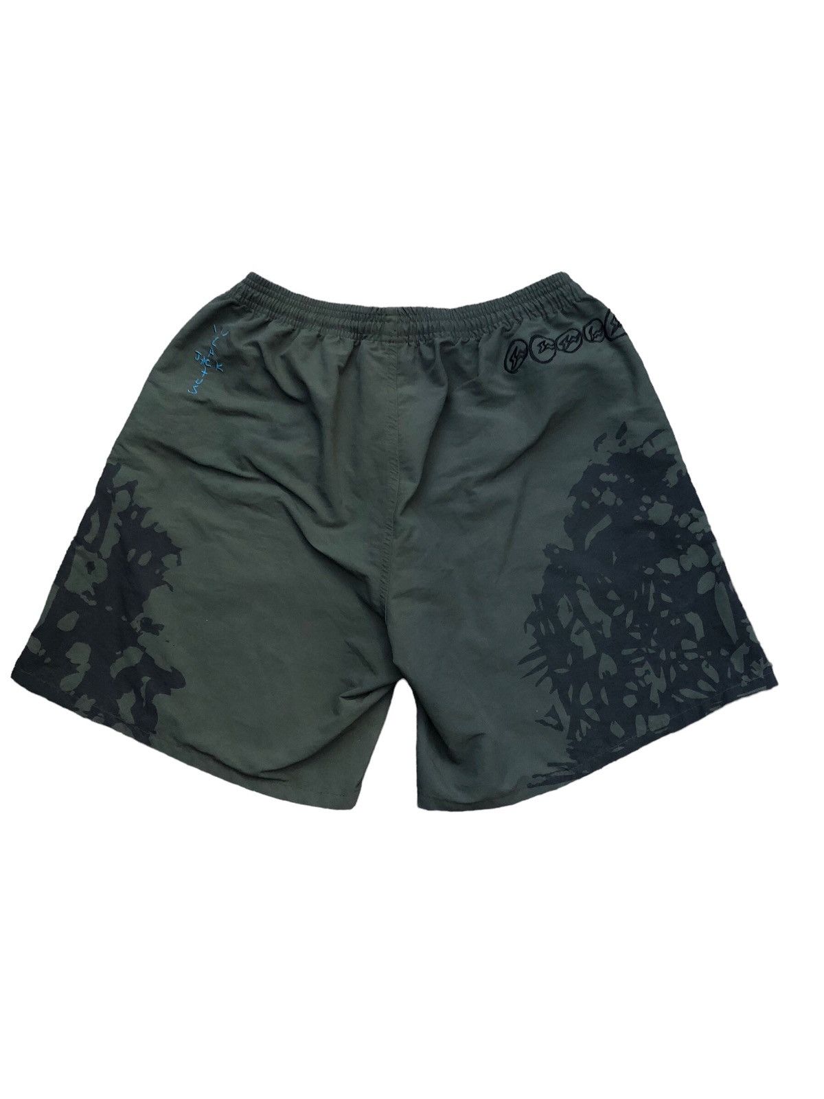 Fragment Design × Travis Scott TRAVIS SCOTT CACTUS JACK FRAGMENT Imagination Shorts Olive Size US 28 / EU 44 - 2 Thumbnail