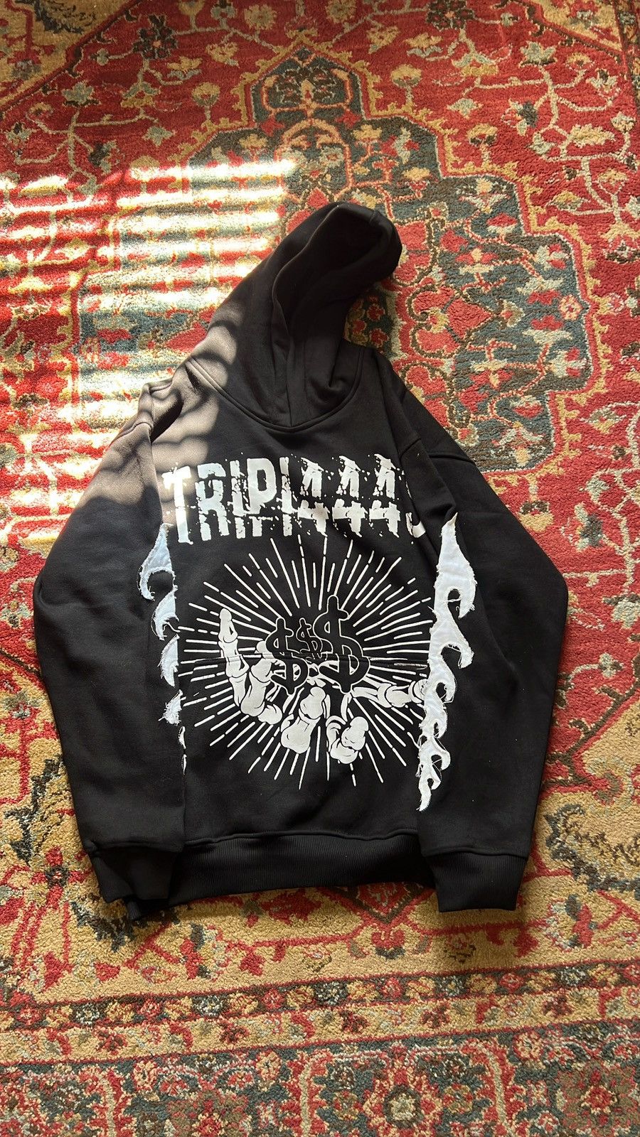 Other Black graphic Hoodie Size US L / EU 52-54 / 3 - 1 Thumbnail