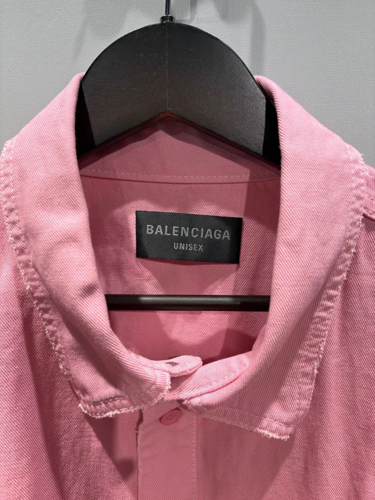 Balenciaga Balenciaga SS25 Stitched Logo Button-Up Long Sleeve K36 Size US M / EU 48-50 / 2 - 3 Thumbnail