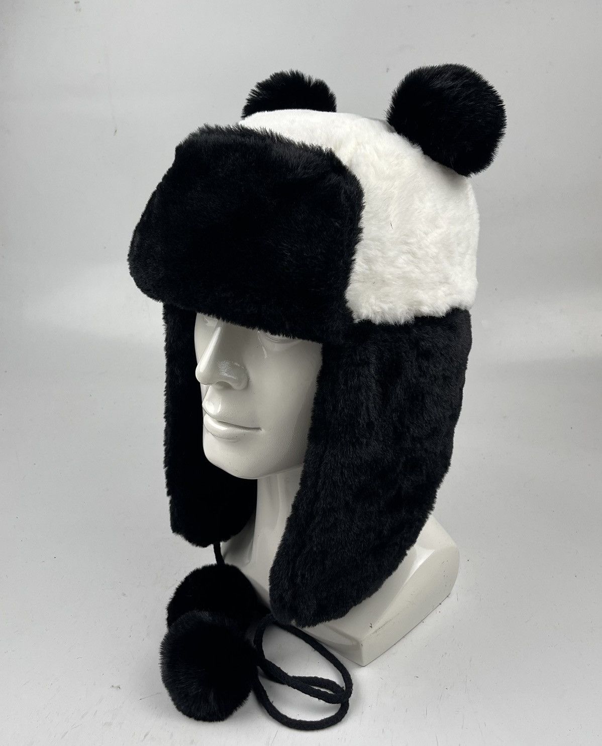 Japanese Brand very rare panda winter hat beanie hat tc35 Size ONE SIZE - 1 Thumbnail
