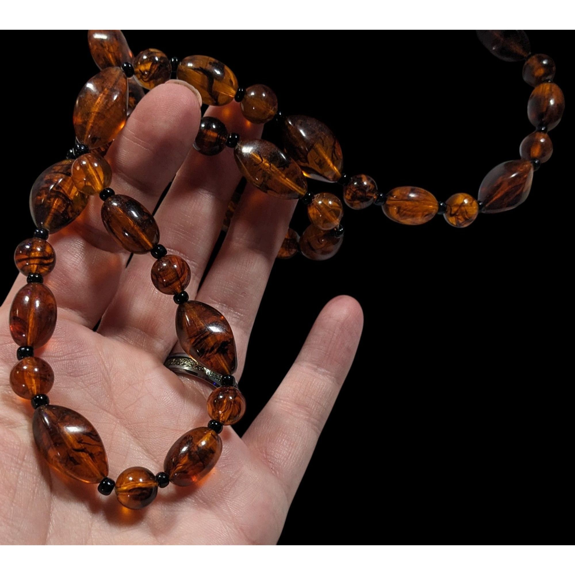 Other Retro Faux Amber Acrylic Beaded Necklace Size ONE SIZE - 6 Thumbnail