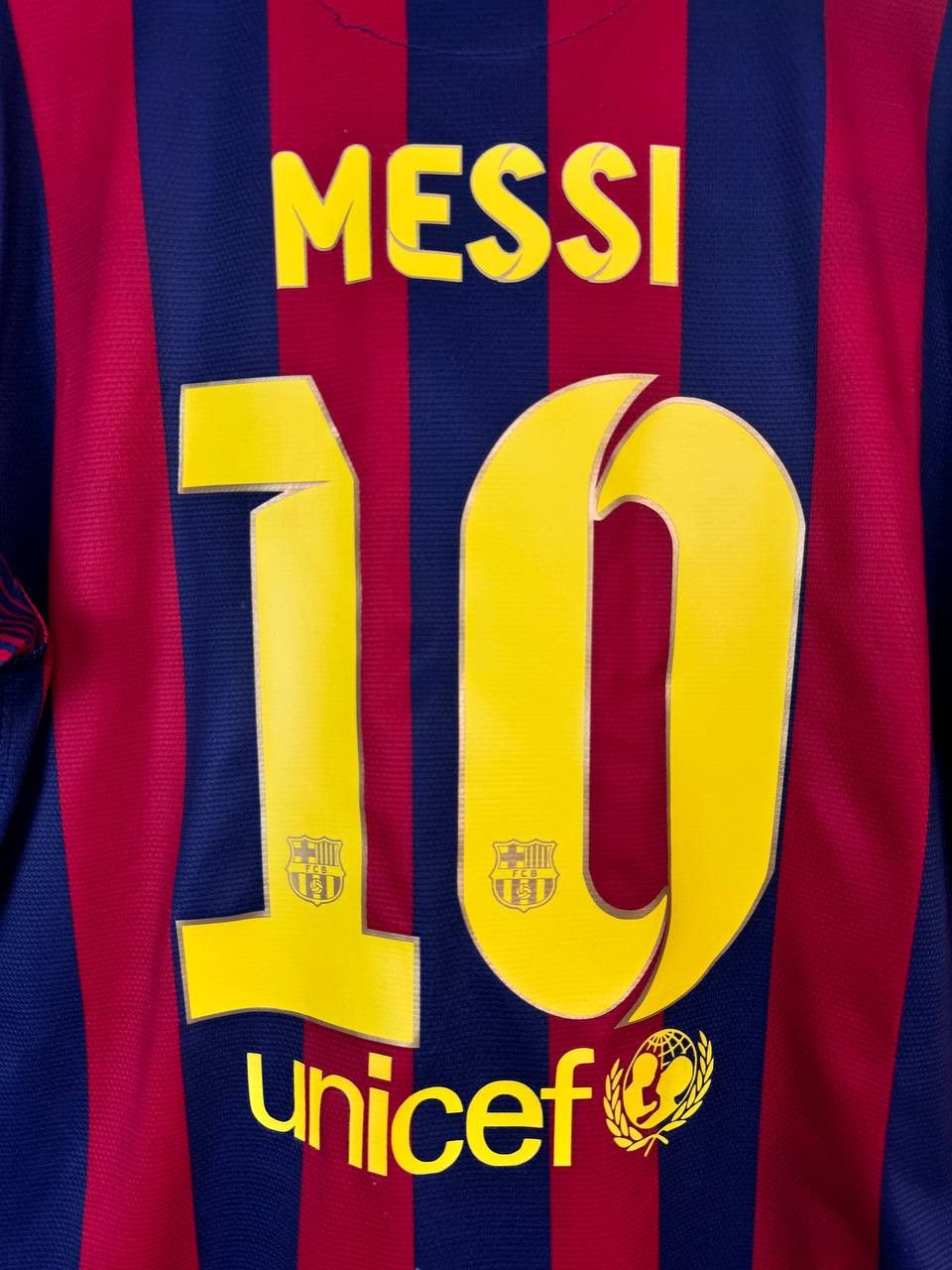 Nike Vintage rare soccer football Barcelona Messi T-shirt Size US L / EU 52-54 / 3 - 6 Thumbnail