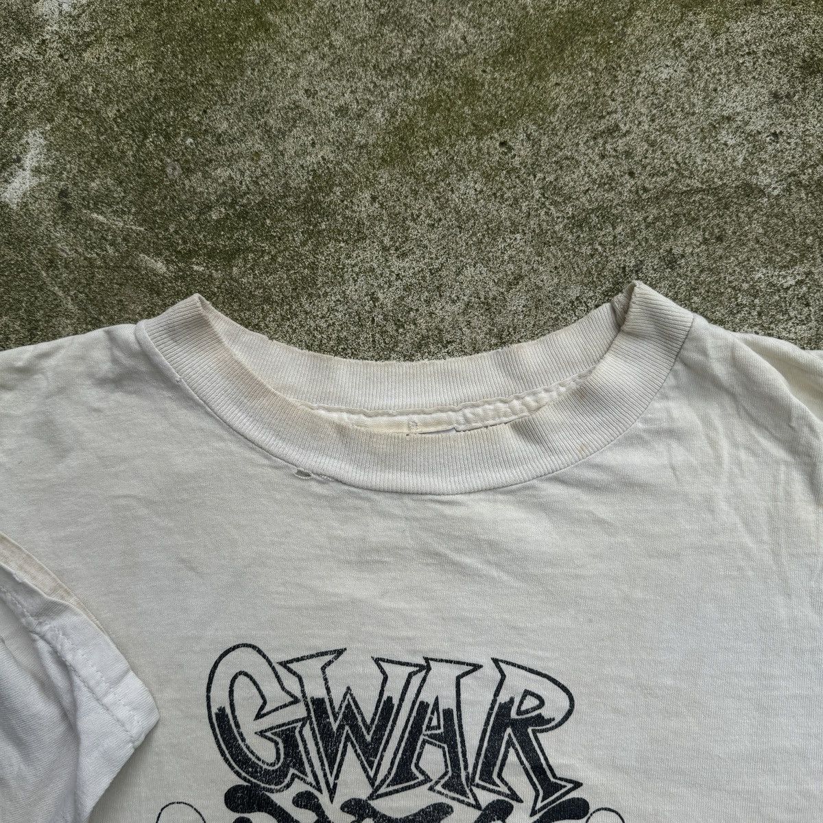 Band Tees Gwar Thrashed Distressed Stained Shirt Punk Grunge ERD Size US L / EU 52-54 / 3 - 9 Thumbnail