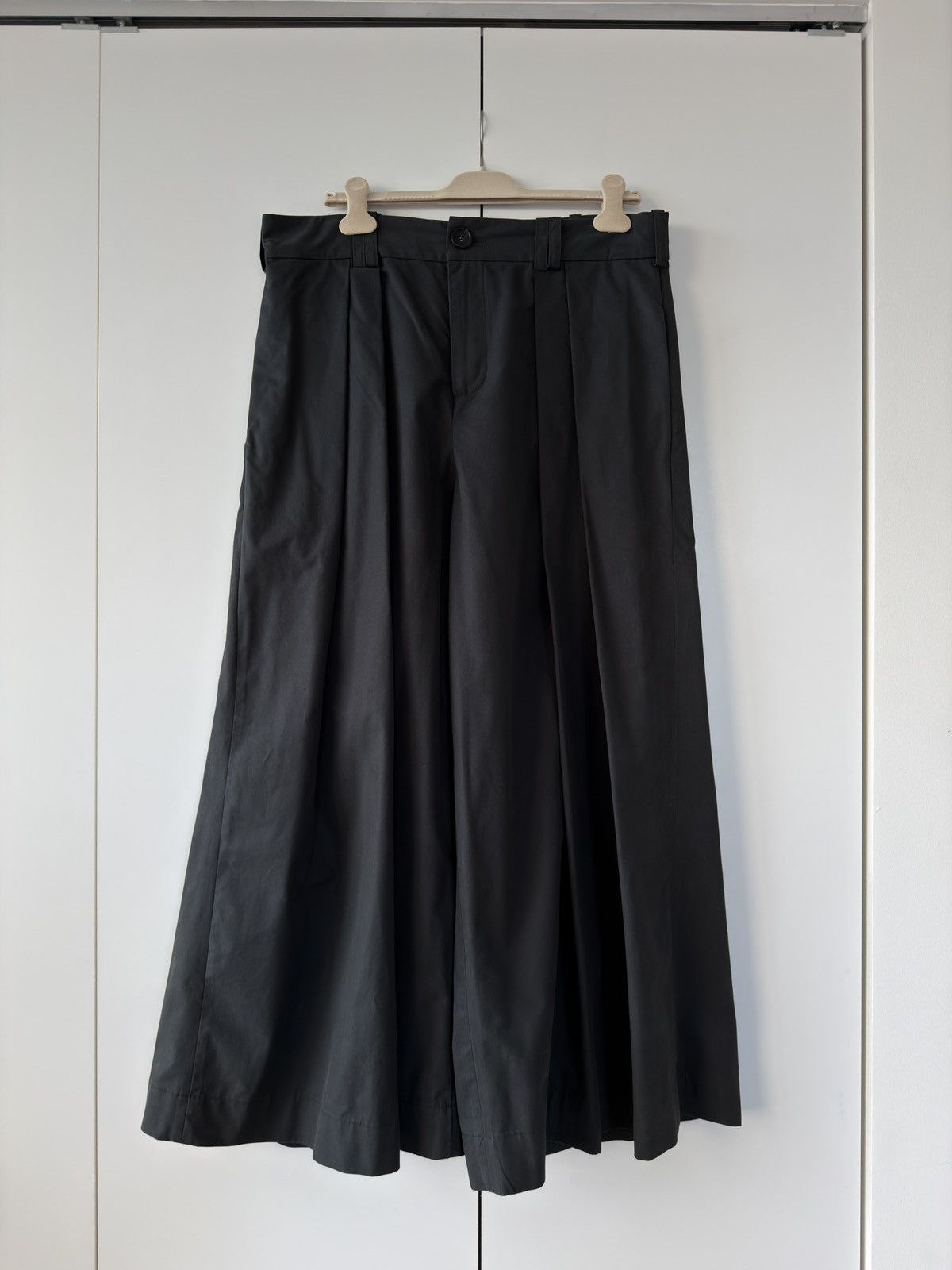 S.S.Daley Alexander Pleated Cotton Wide-Leg Trousers Black 38 Size US 38 / EU 54 - 1 Thumbnail