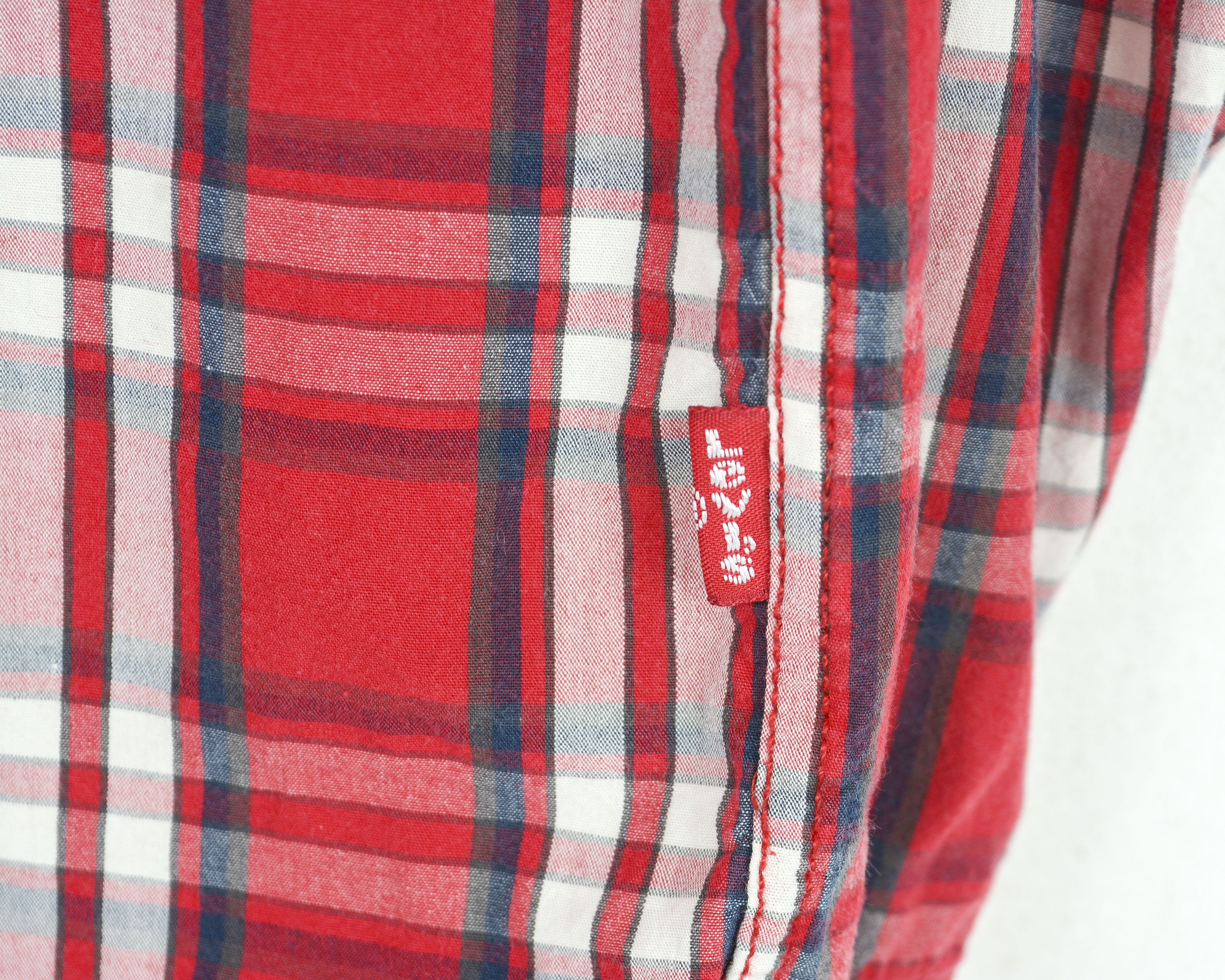 Levi's Casual Shirt Check Plaid Long Sleeve Button Classic Fit Size US M / EU 48-50 / 2 - 3 Thumbnail