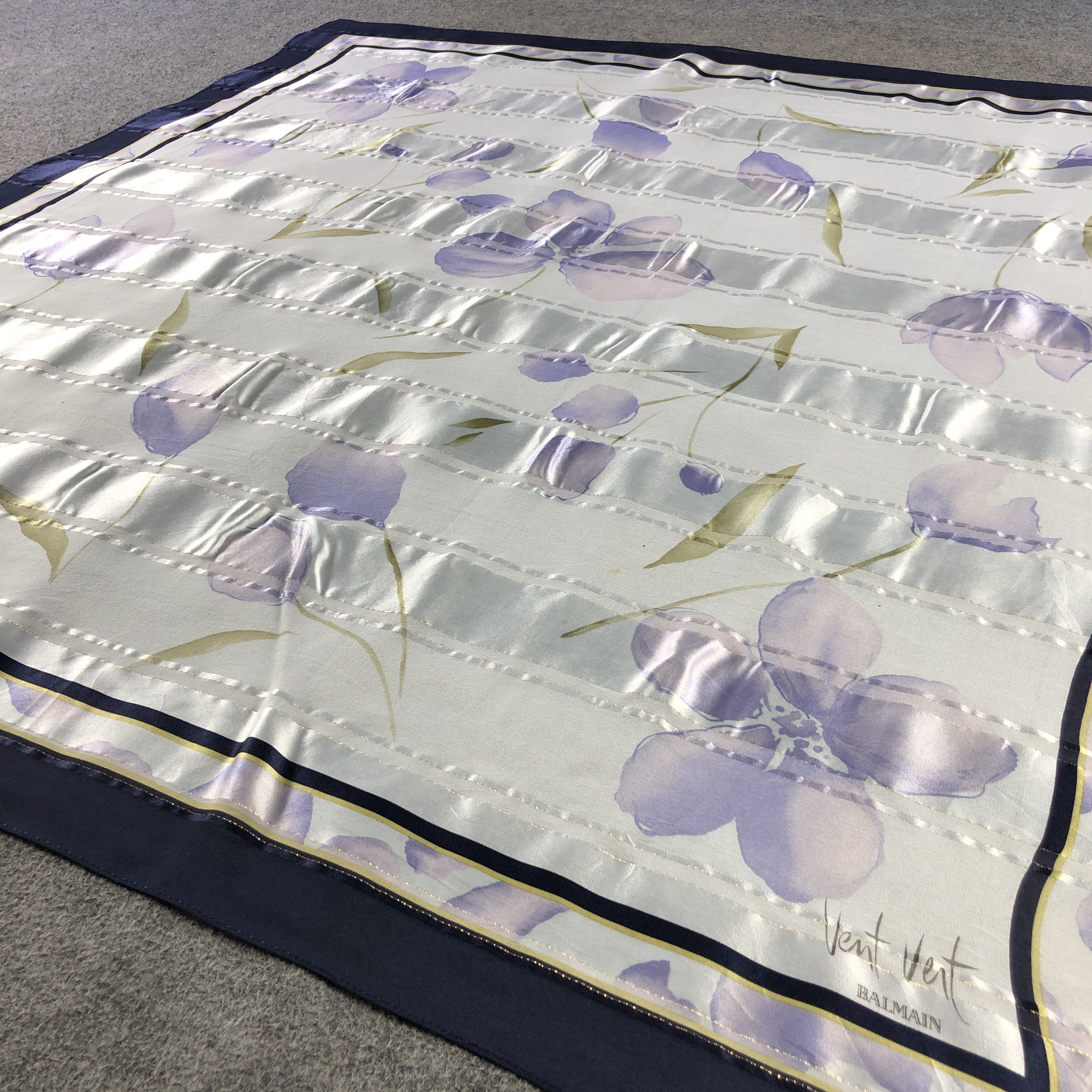 Pierre Balmain Vintage Pierre Balmain Floral Silk Scarf M1205 Size ONE SIZE - 3 Thumbnail