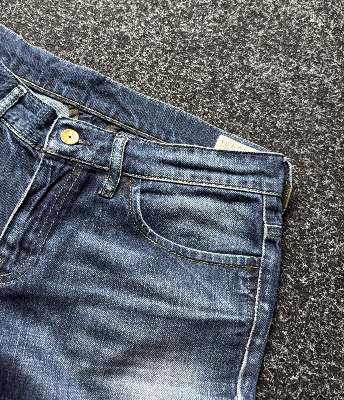 Diesel Luxury 00s Diesel LIV Jeans Distressed Y2K Wash Denim Size 30" / US 8 / IT 44 - 8 Thumbnail