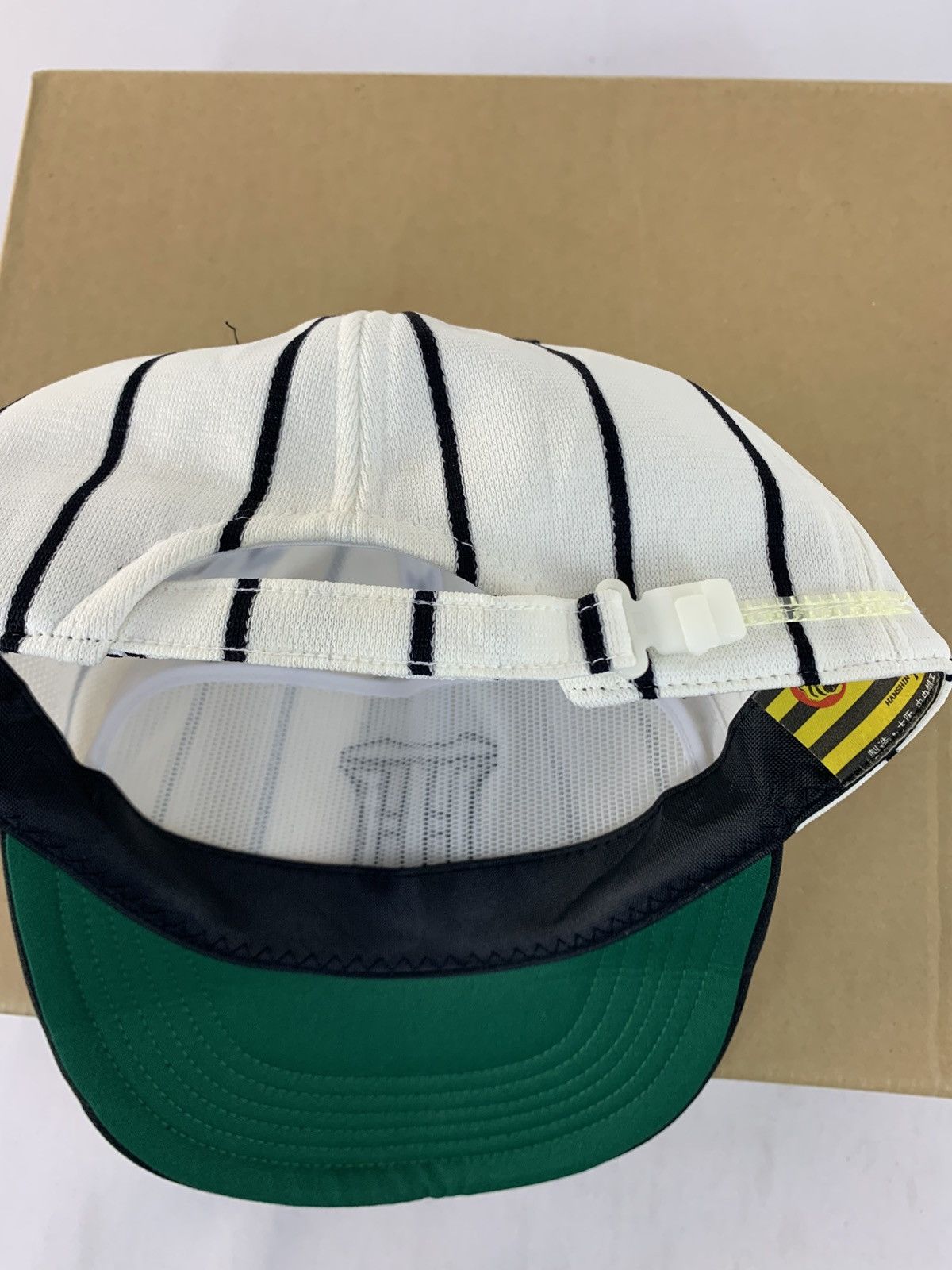 Japanese Brand 90s Hanshin Tiger Japanese Baseball Snap Cap Embroidery Logo Size ONE SIZE - 5 Thumbnail