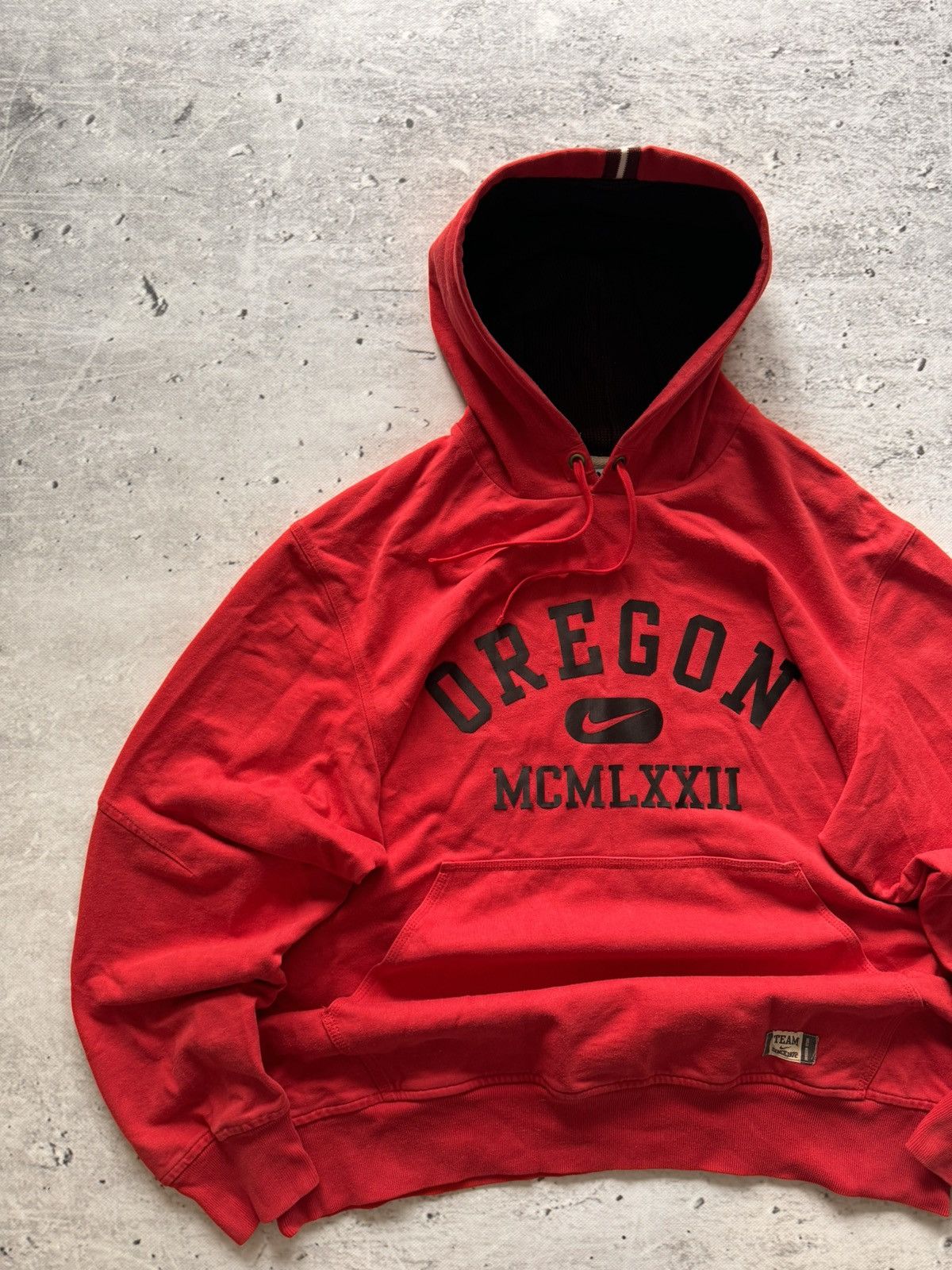 Nike × Vintage NIKE VINTAGE CENTER LOGO OVERSIZE BOXY HOODIE Size US XL / EU 56 / 4 - 2 Thumbnail