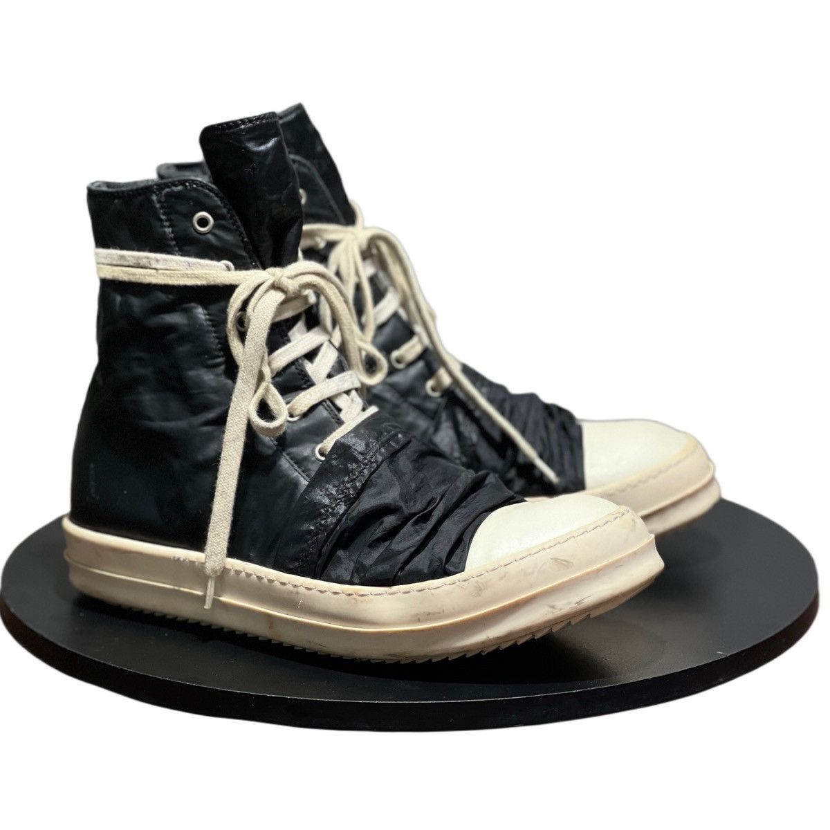 Rick Owens Drkshdw Rick Owens DRKSHDW ss17 wrap Ramones Rick Owens Drkshdw Rick Owens DRKSHDW ss17 wrap Ramones