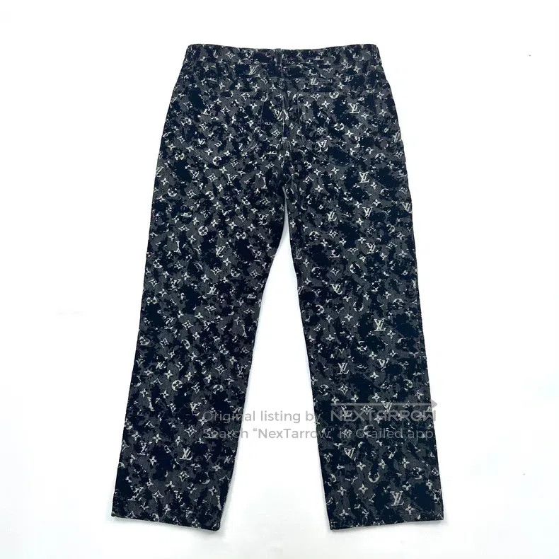 Louis Vuitton Louis Vuitton Black monogrammed flocked full-print pants Size US 34 / EU 50 - 3 Thumbnail