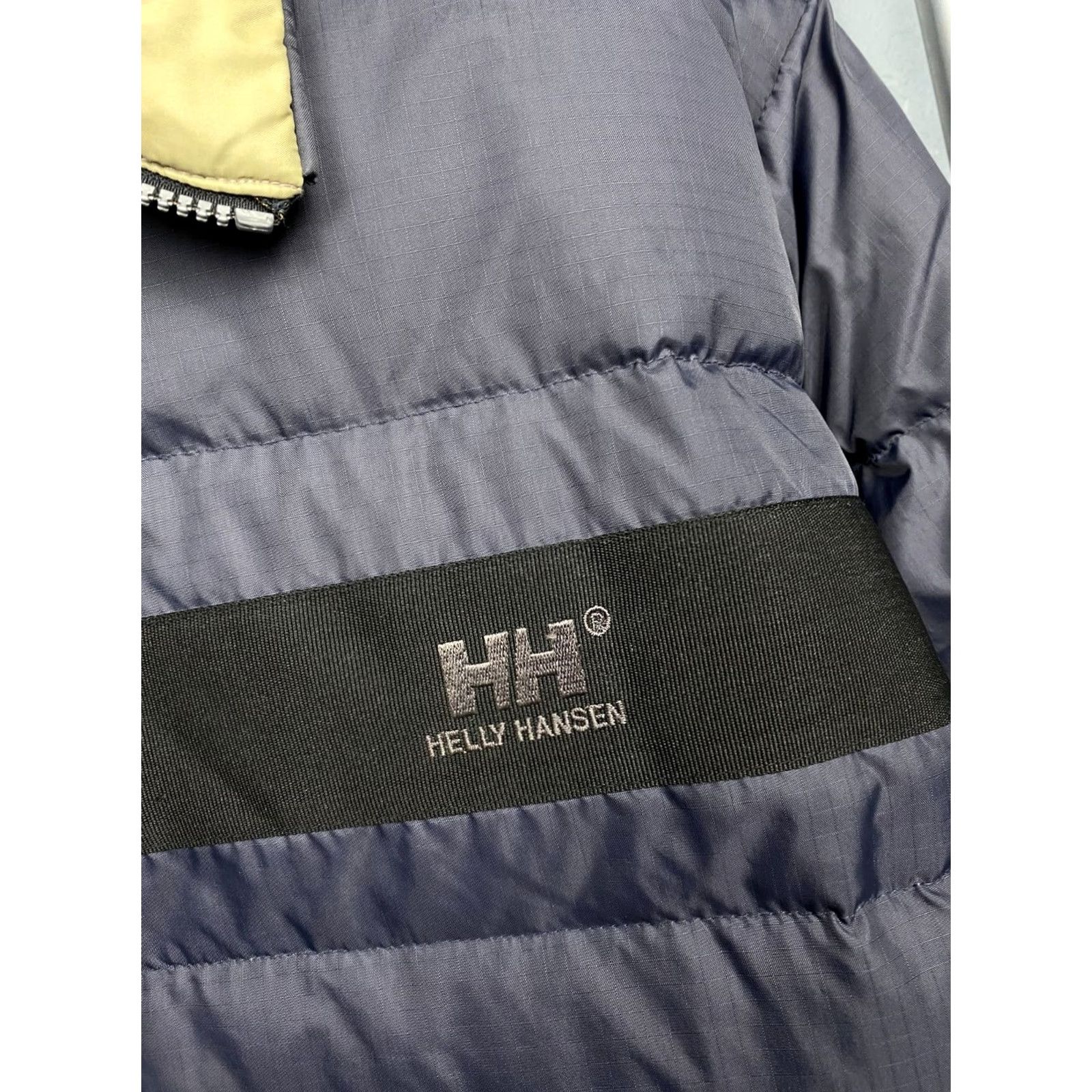 Helly Hansen VINTAGE Helly Hansen Down Puffer Reversible Jacket Mens L Gray"} Size US L / EU 52-54 / 3 - 3 Thumbnail