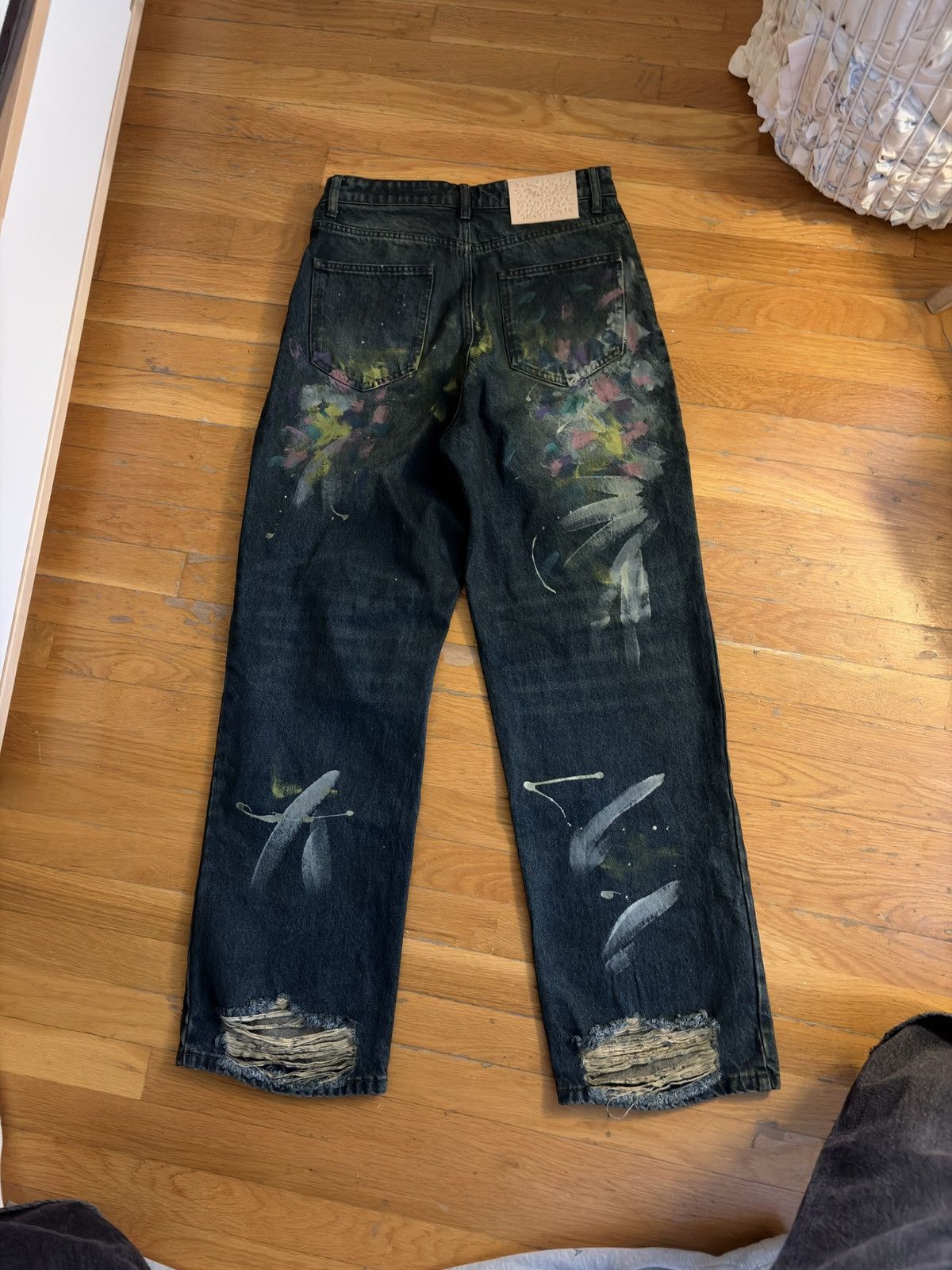 basketcase gallery LAX, baggy denim, paint splatter Size US 28 / EU 44 - 2 Thumbnail