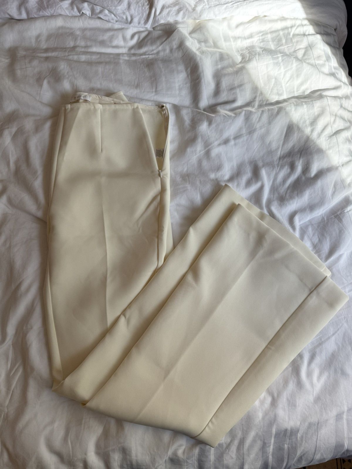 Other Meshki Women's Cream and White Trousers Size 24" / US 00 / IT 34 - 1 Thumbnail