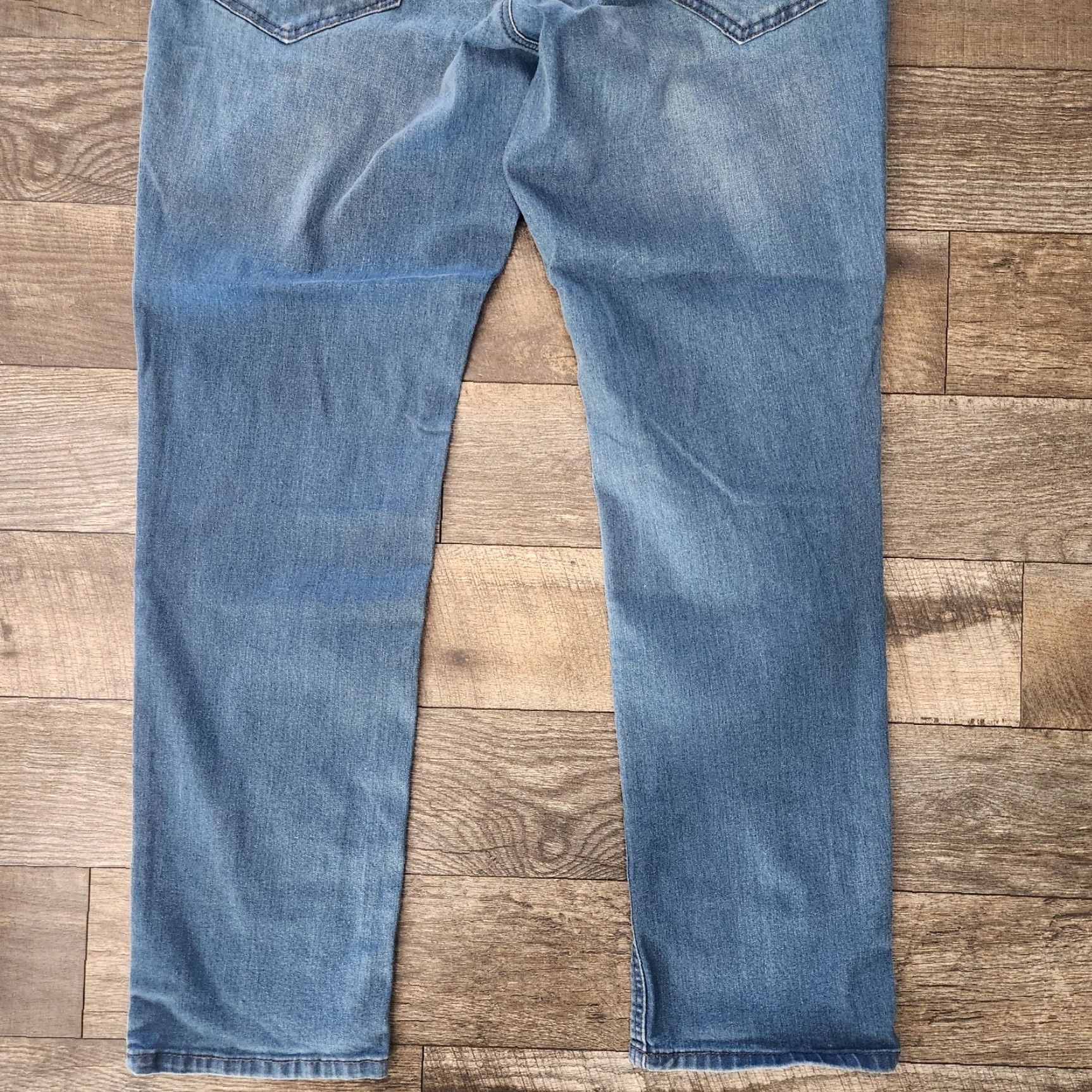 Buffalo David Bitton **Buffalo David Bitton Jeans Men's 38x32 Blue Slim Stretch Denim** User: **Slim Buffalo David Bitton Jeans Men's 38x32 Blue Stretch Denim** Size US 38 / EU 54 - 7 Thumbnail