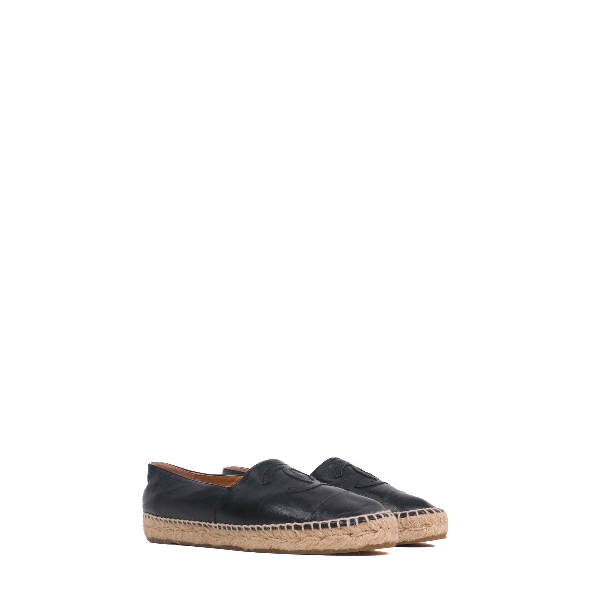 Chanel CHANEL - CC Chanel espadrilles in black leather (T37) Size US 6 / IT 36 - 1 Thumbnail