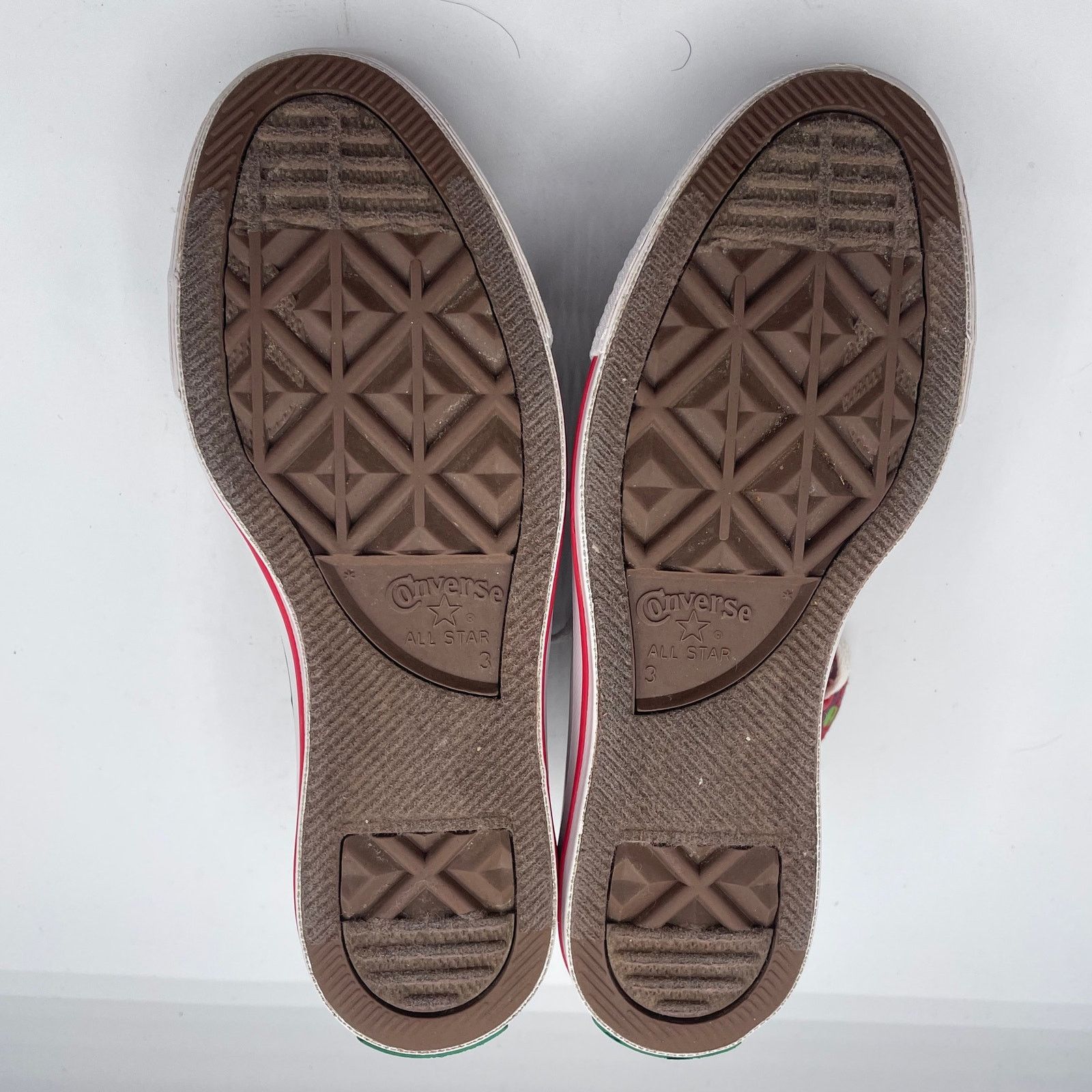 Converse Converse Chuck Taylor Christmas Wrapping Shoes Womens 5 Size US 5 / IT 35 - 8 Thumbnail
