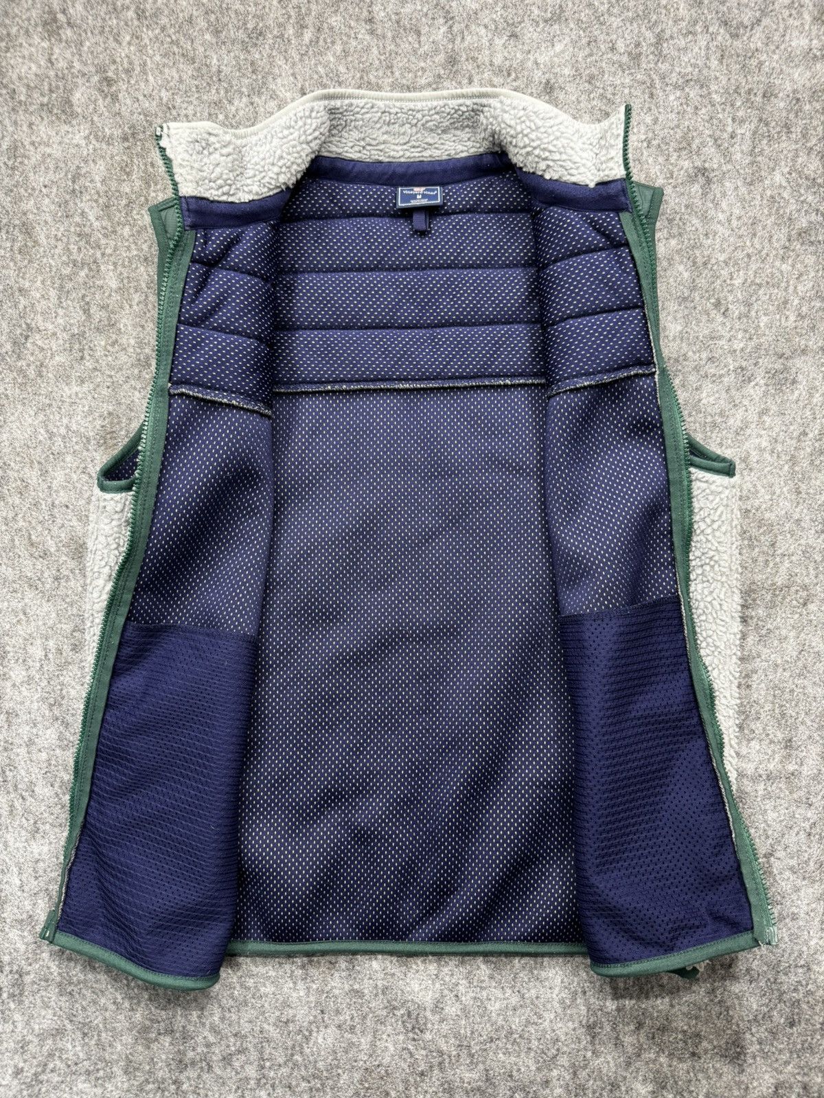 Vineyard Vines Vineyard Vines Sherpa Vest Size US M / EU 48-50 / 2 - 4 Thumbnail