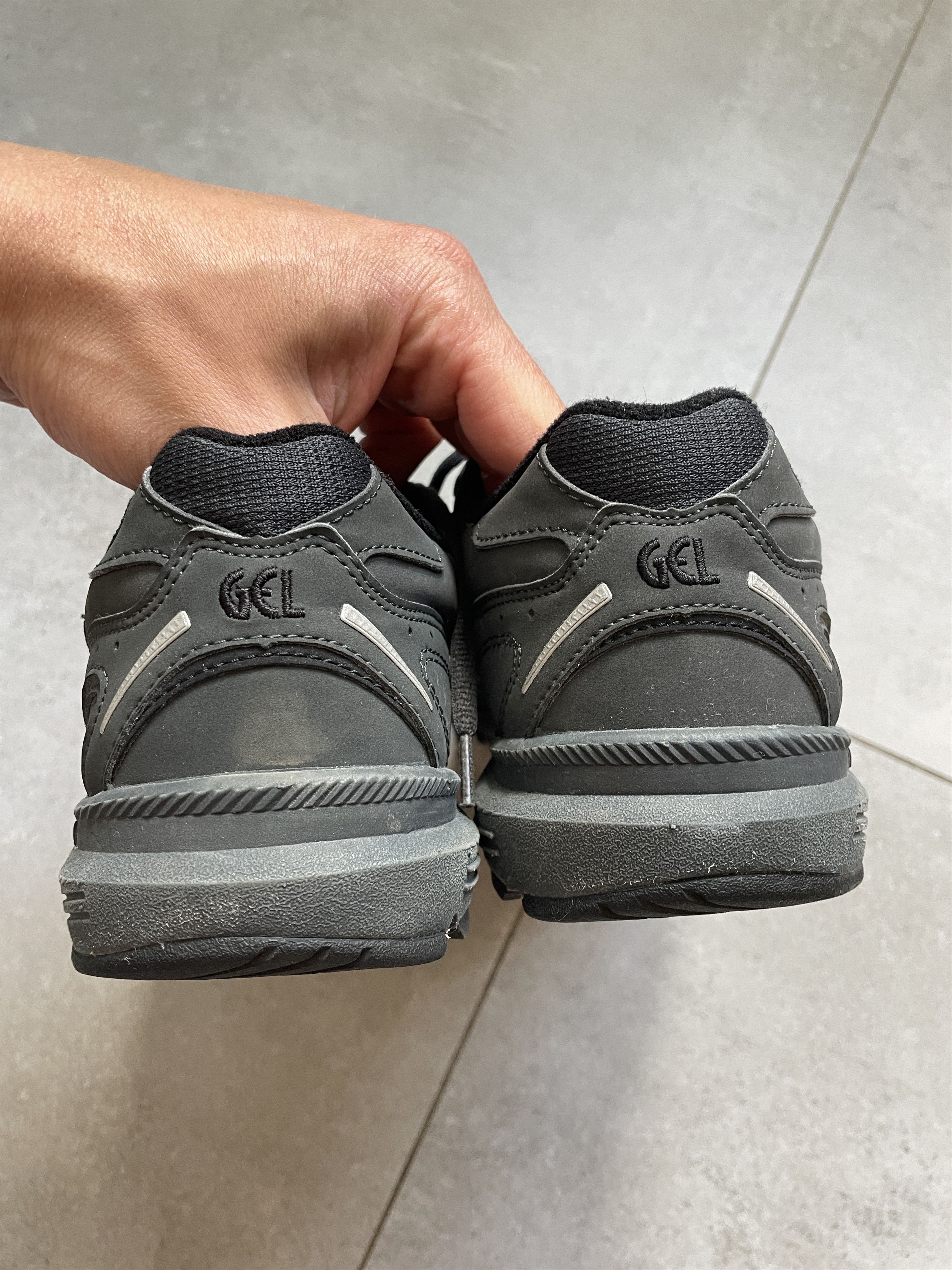 Asics ASICS GEL BURST ANTHRACITE KIKO KOSTADINOV TYPE SNEAKERS Size US 8.5 / EU 41-42 - 9 Thumbnail