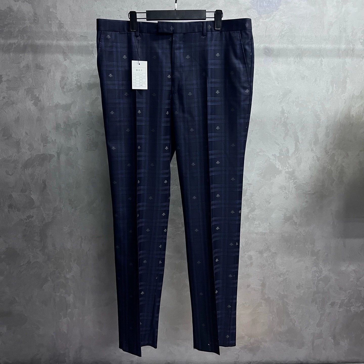 Gucci gucci navy blue wool suit with bees pattern Size US XXL / EU 58 / 5 - 6 Thumbnail