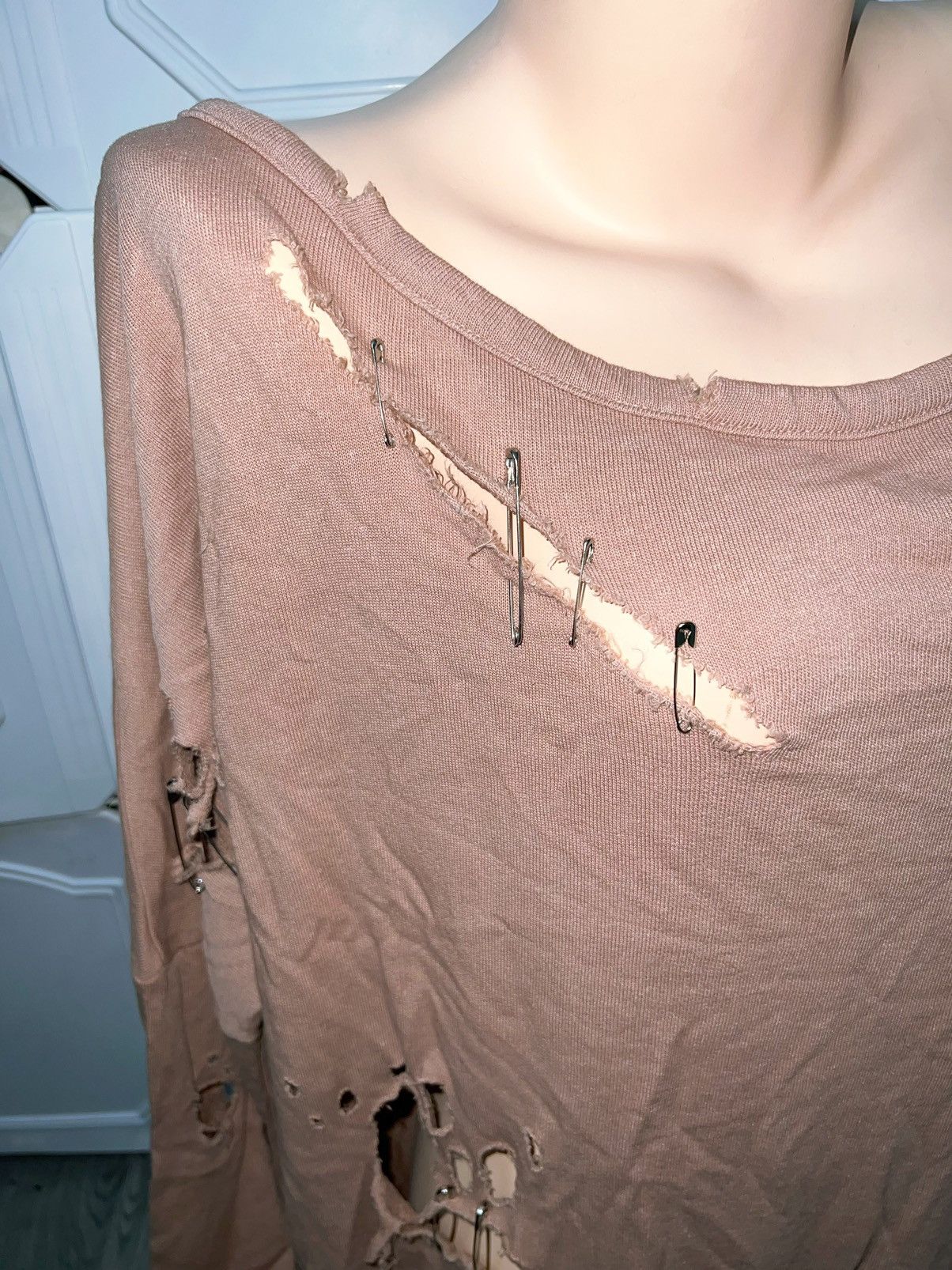 Japanese Brand Kikiriki distressed oversize sweatshirt 🎀🧷 Size ONE SIZE - 8 Thumbnail