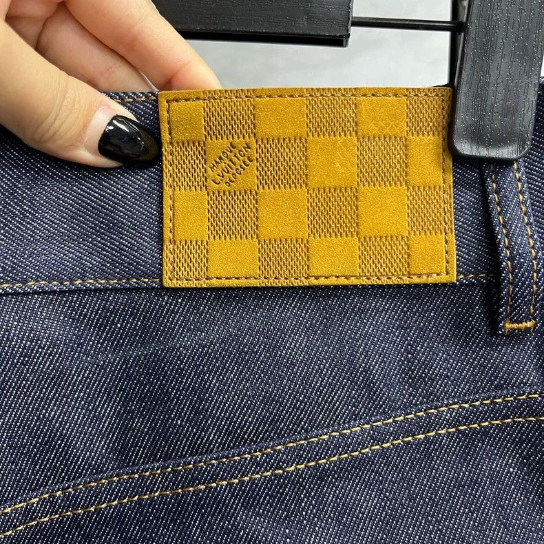 Louis Vuitton Louis Vuitton Louis Vuitton Blue Denim Flared Pants-2506 Size US 28 / EU 44 - 4 Thumbnail