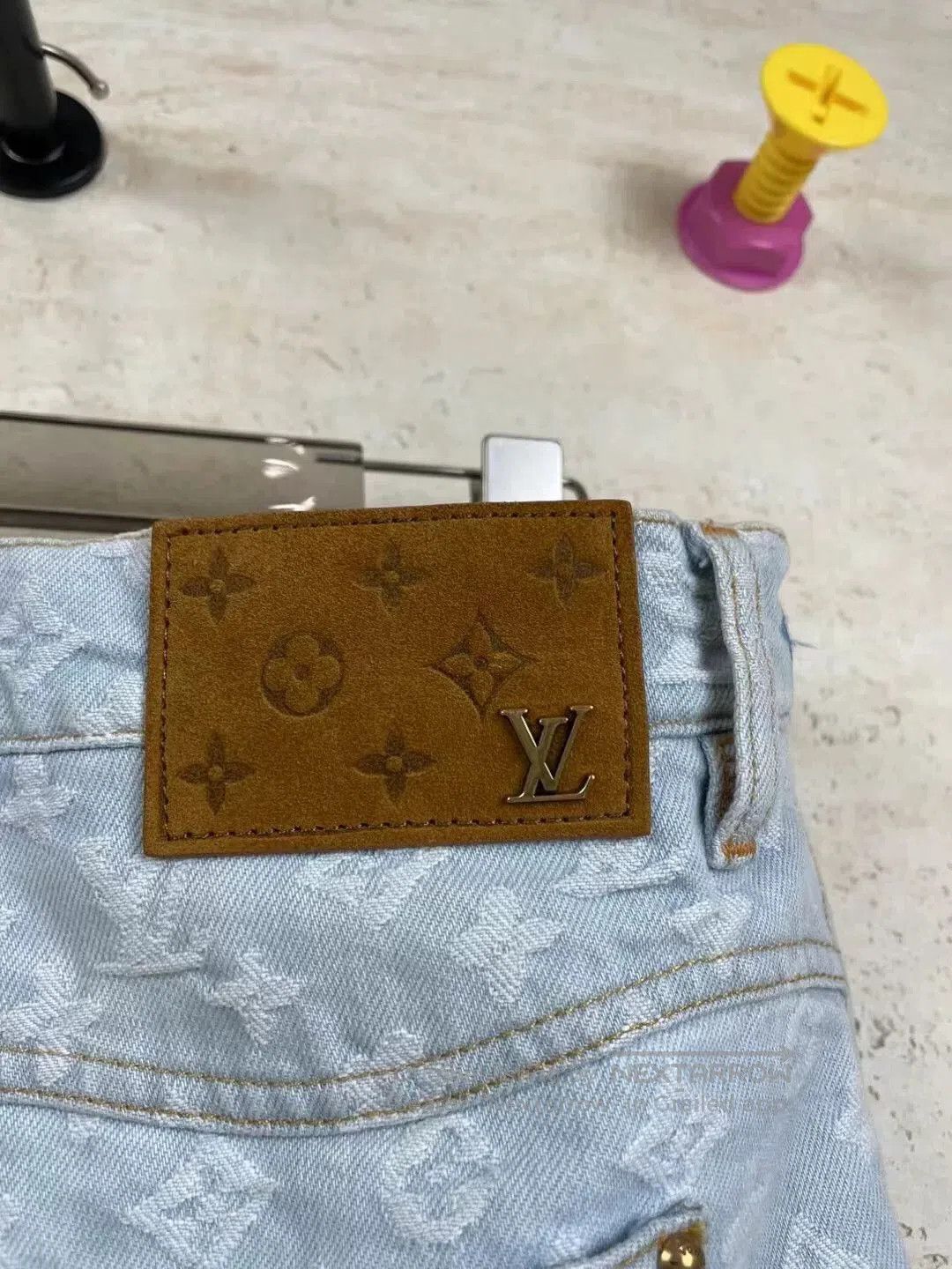 Louis Vuitton Louis Vuitton Tyler Collaboration Colorful Logo Jeans. Size US 33 - 3 Thumbnail