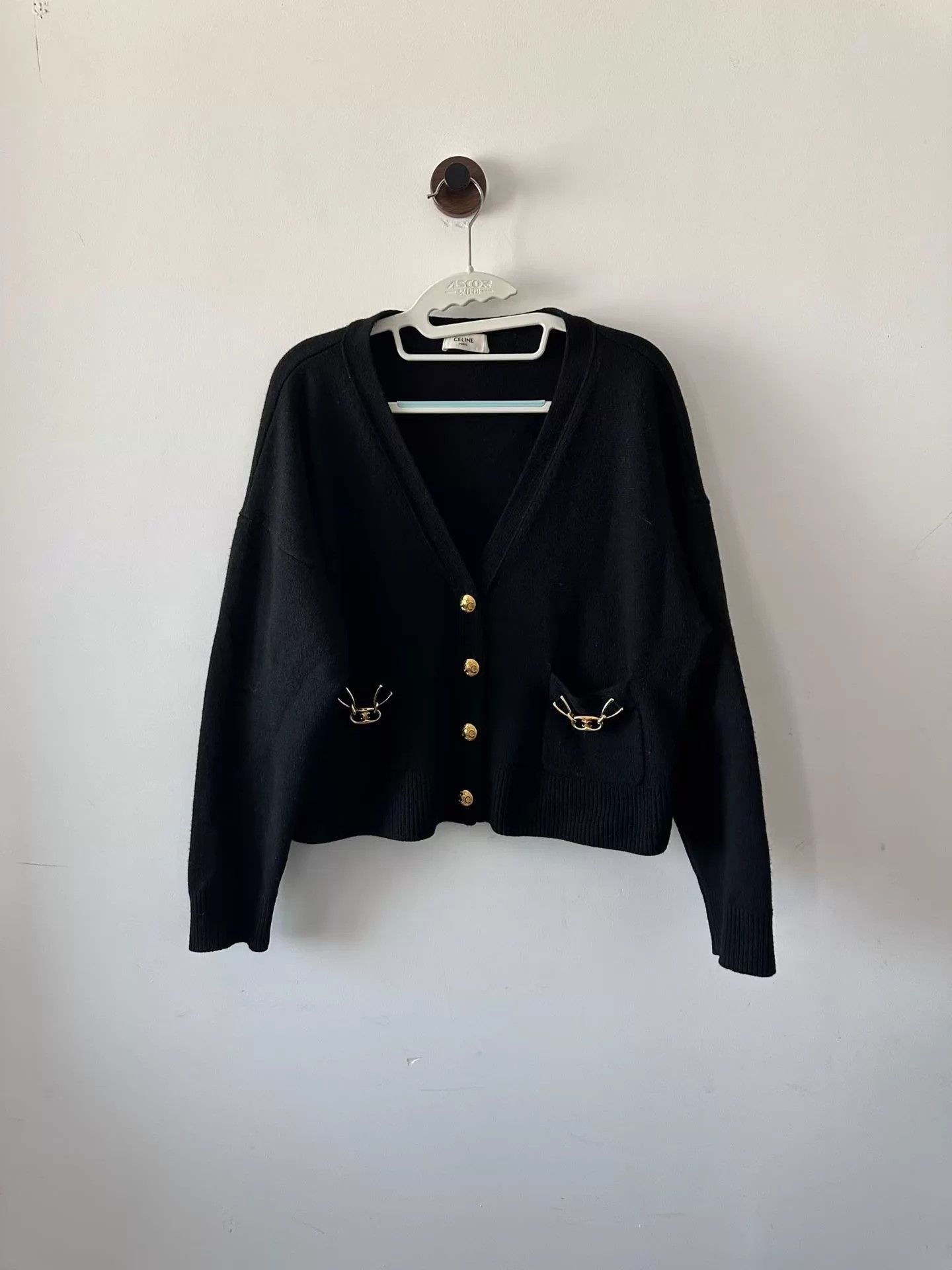 Celine Celine Triomphe Gold Button Cashmere Cardigan S 98 New Size S / US 4 / IT 40 - 1 Thumbnail