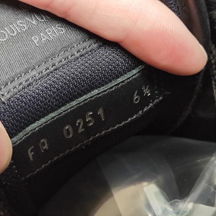 Other Louis Vuitton Trainer Sneakers in Black Suede -2508 Size US 8.5 / EU 41-42 - 5 Thumbnail