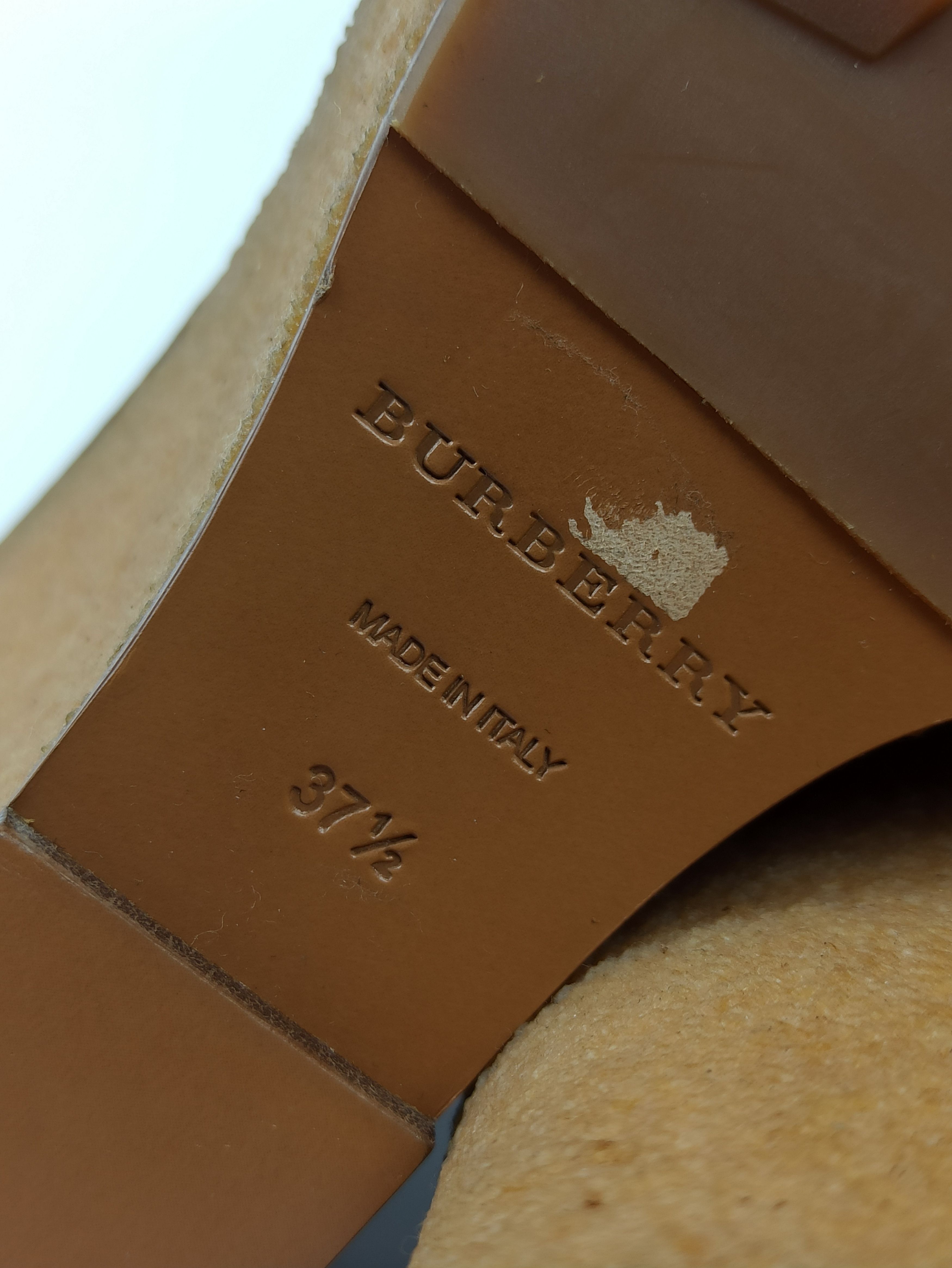 Burberry Burberry Suede Wedge Ankle Boots Size US 7.5 / IT 37.5 - 10 Thumbnail