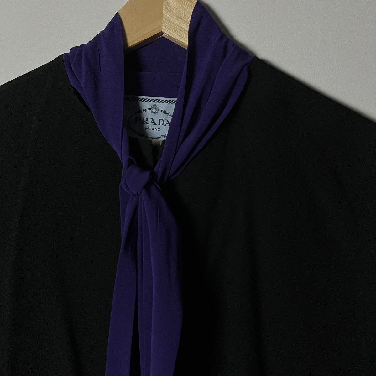 Prada Prada 2014 Black Jacket Size M / US 6-8 / IT 42-44 - 2 Thumbnail