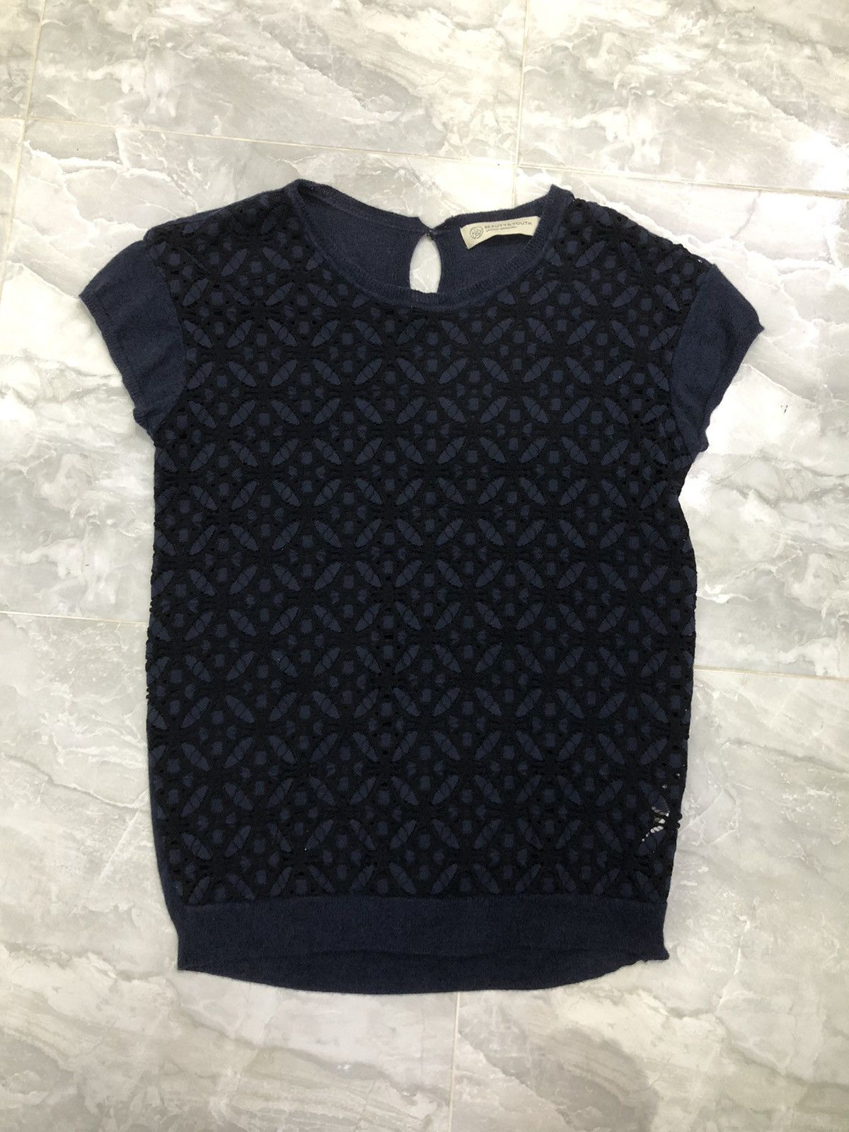 Japanese Brand Beauty & Youth Lace Knit Navy Top Size XS / US 0-2 / IT 36-38 - 10 Thumbnail