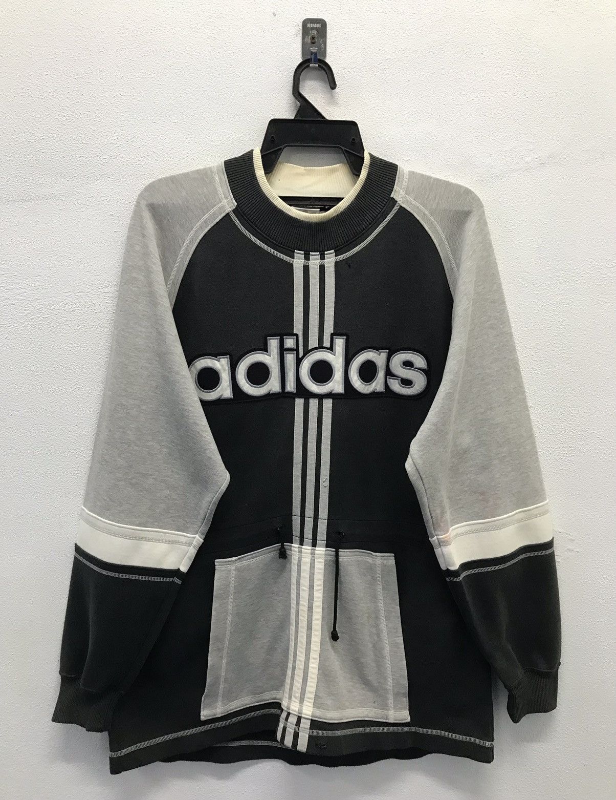 Adidas × Descente × Vintage Vintage Adidas Big Logo Sweatshirt Size US L / EU 52-54 / 3 - 1 Thumbnail