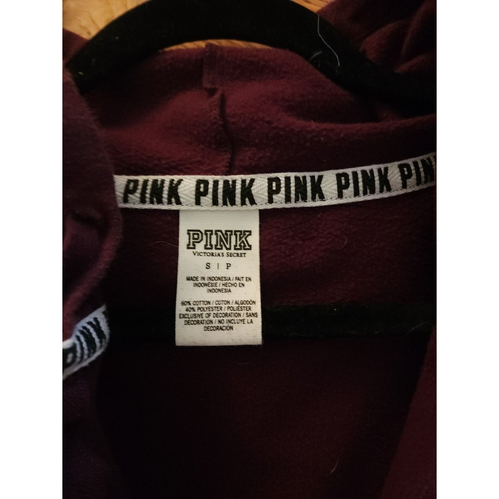 Victoria's Secret Victoria’s Secret PINK burgandy Hoodie Size Womens Size S/P Size S / US 4 / IT 40 - 3 Thumbnail