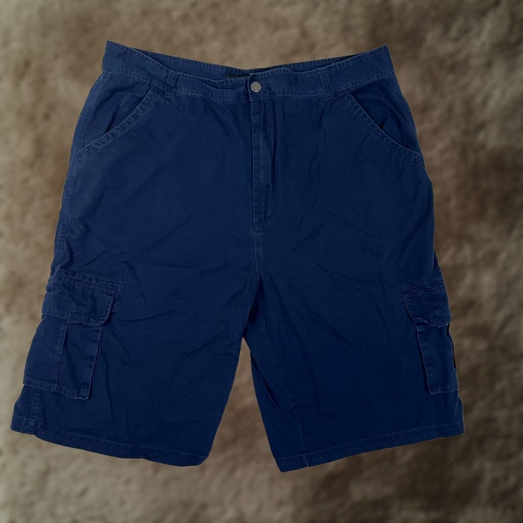 Enyce VINTAGE Enyce Cargo Shorts Mens 48 Blue Relaxed Inseam 13 in Casual Streetwear Size US 32 / EU 48 - 1 Thumbnail