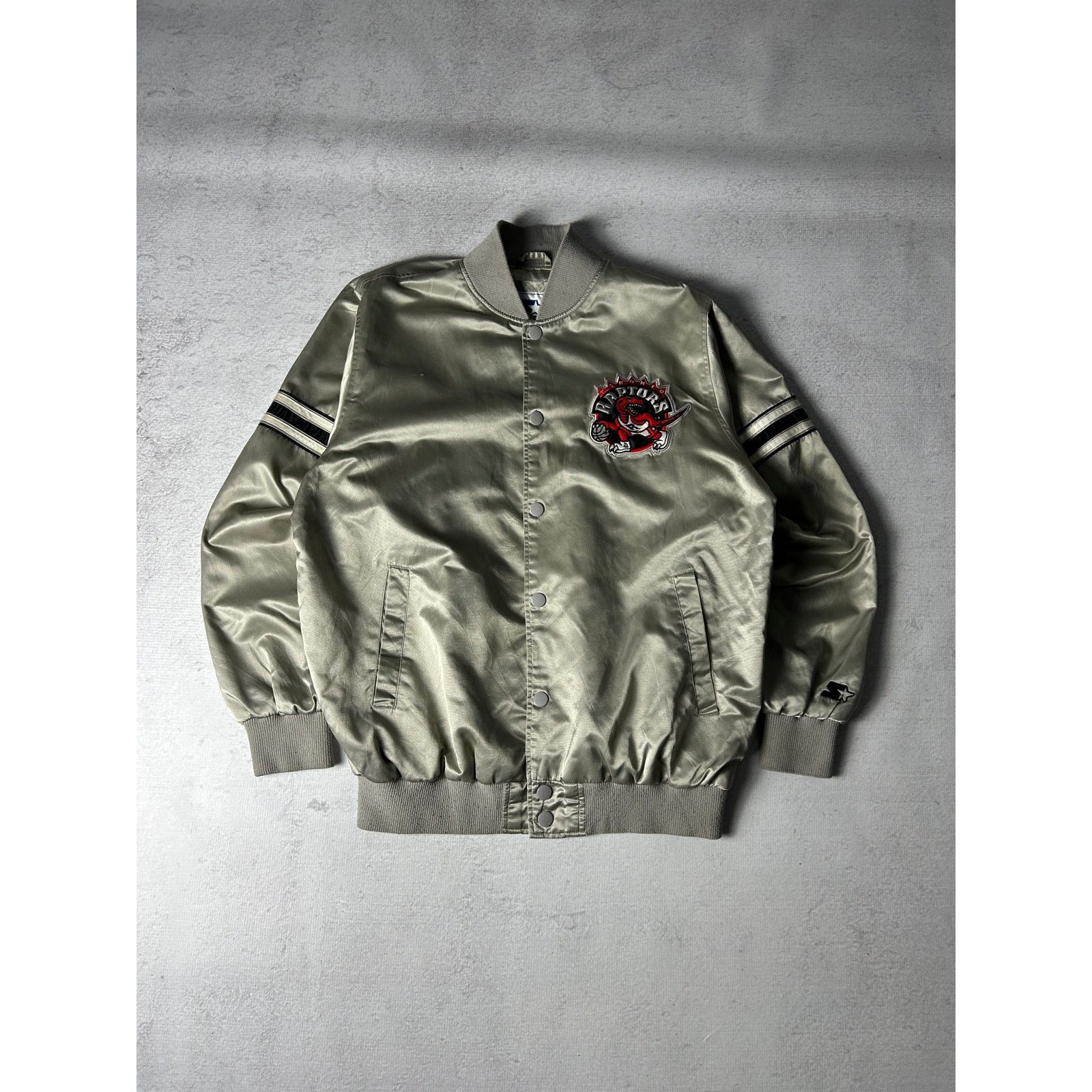 NBA Vintage NBA Toronto Raptors Satin Bomber Jacket Men's Large Size US L / EU 52-54 / 3 - 1 Thumbnail