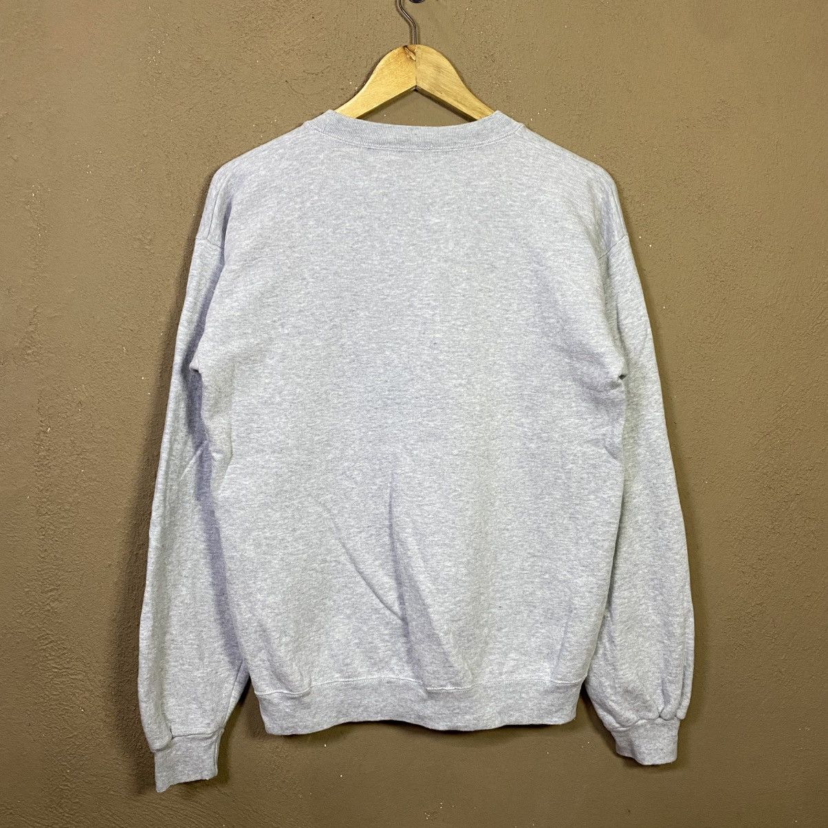 Fila Vintage FILA Embroidered Logo Sweatshirt Size US M / EU 48-50 / 2 - 2 Thumbnail