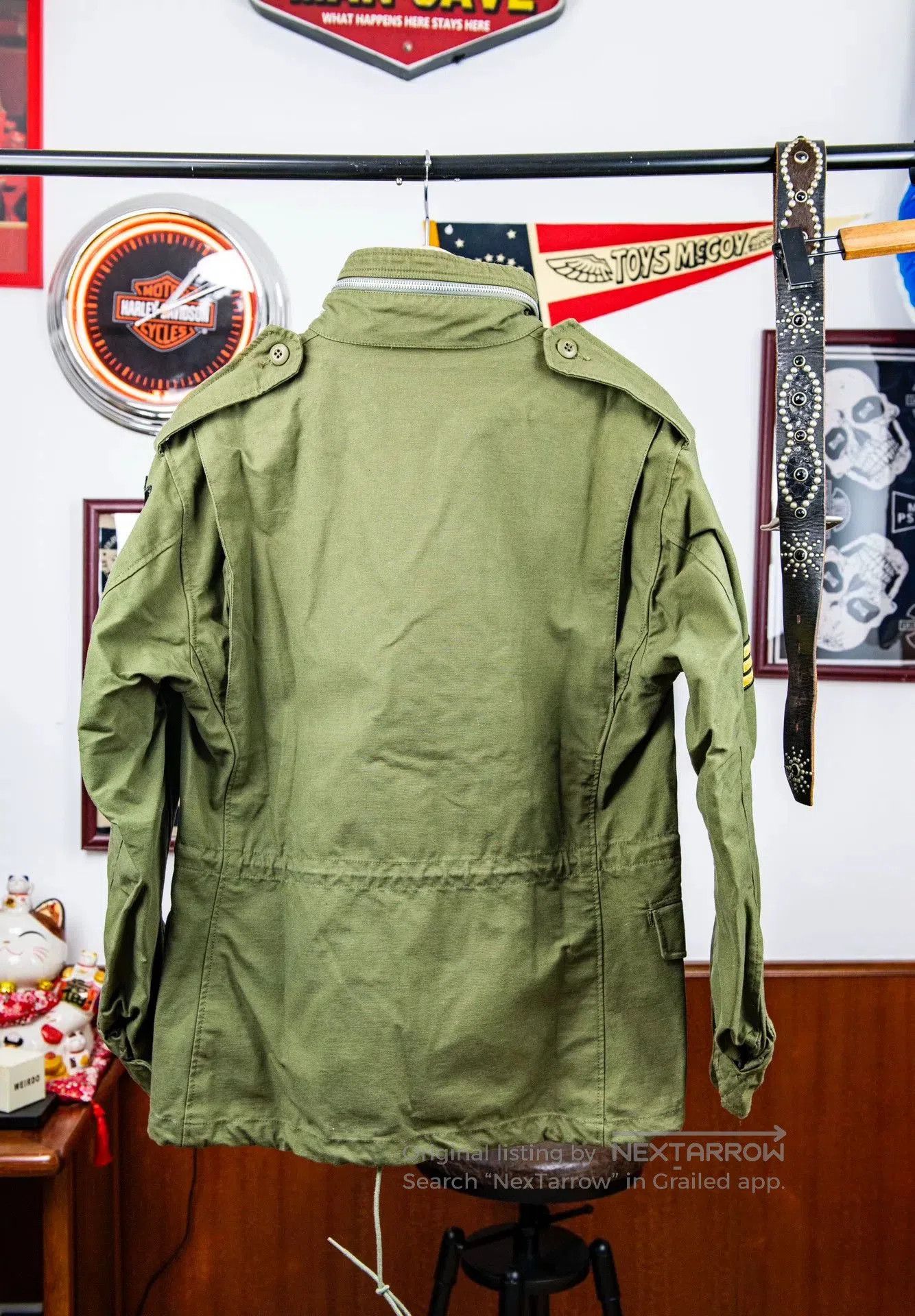 The Real McCoy's Toys McCoy M65 Jacket with Lennon Patch. Size US L / EU 52-54 / 3 - 2 Thumbnail