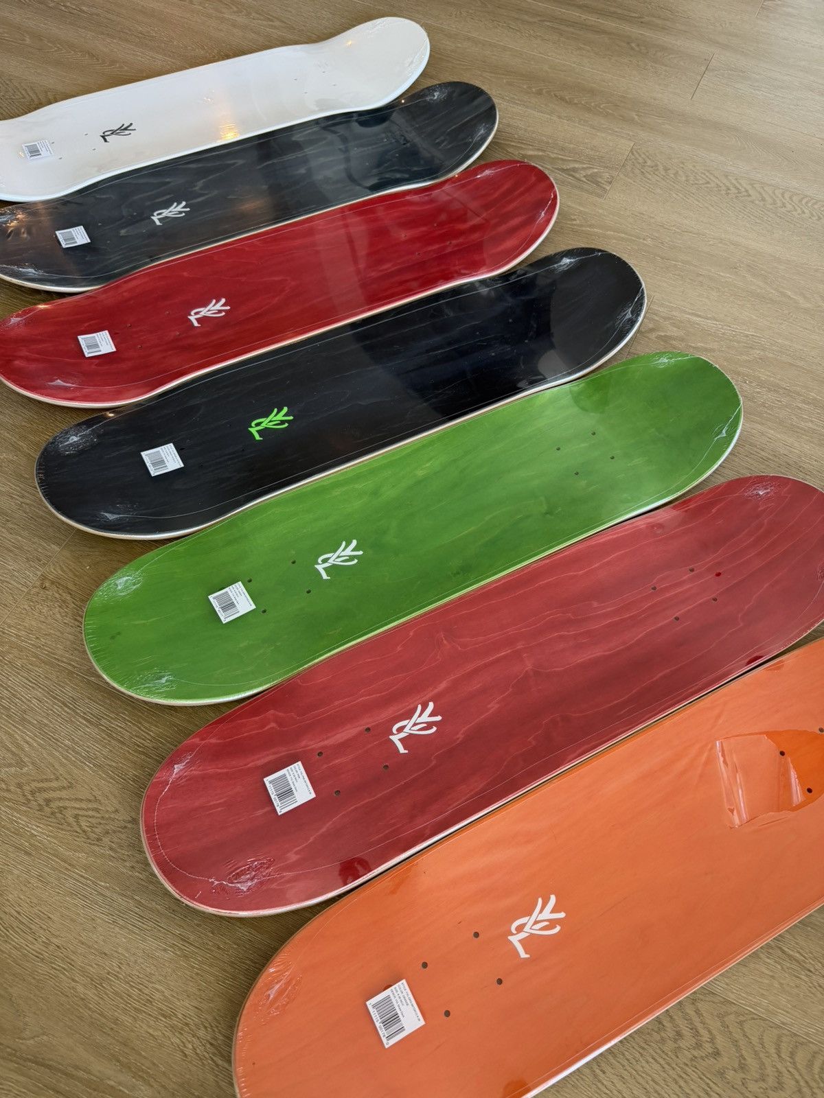 Playboi Carti YVL Skateboard Deck Set Size ONE SIZE - 2 Thumbnail