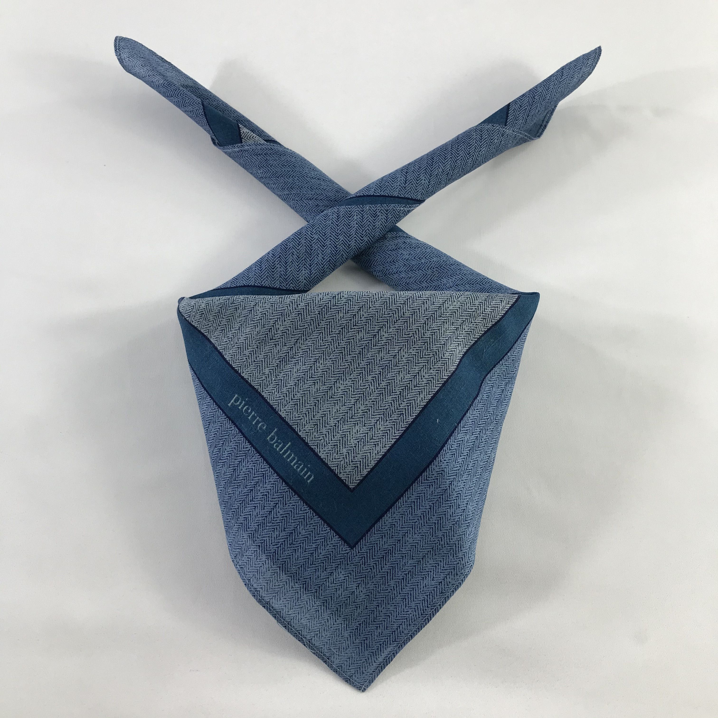 Pierre Balmain × Vintage Pierre Balmain Bandana / Handkerchief / Neckerchief - S377 Size ONE SIZE - 3 Thumbnail