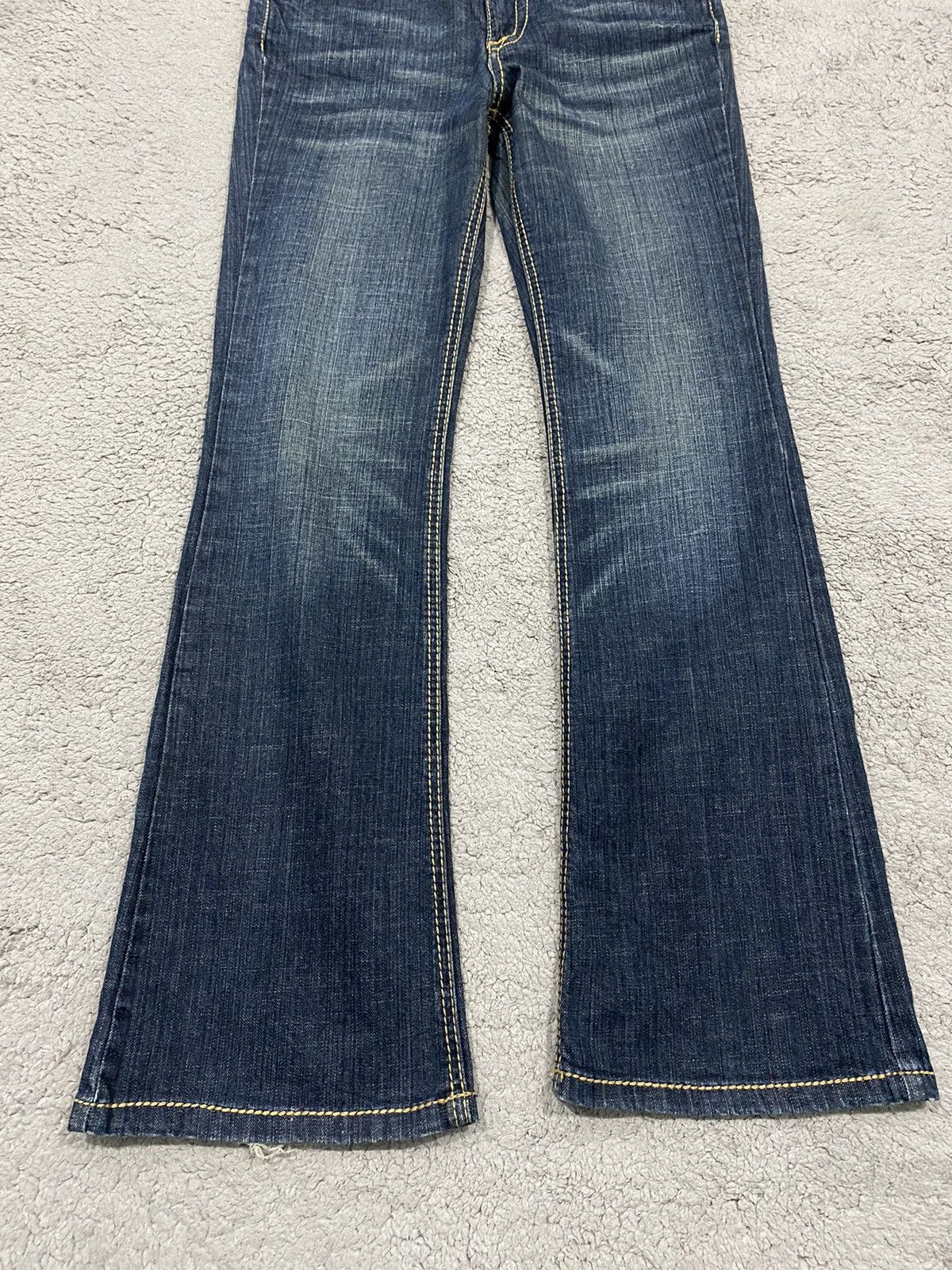 Masaki Matsushima Masaki Matsushima Flare Low Rise Stone Wash Designer Jeans Size US 30 / EU 46 - 4 Thumbnail