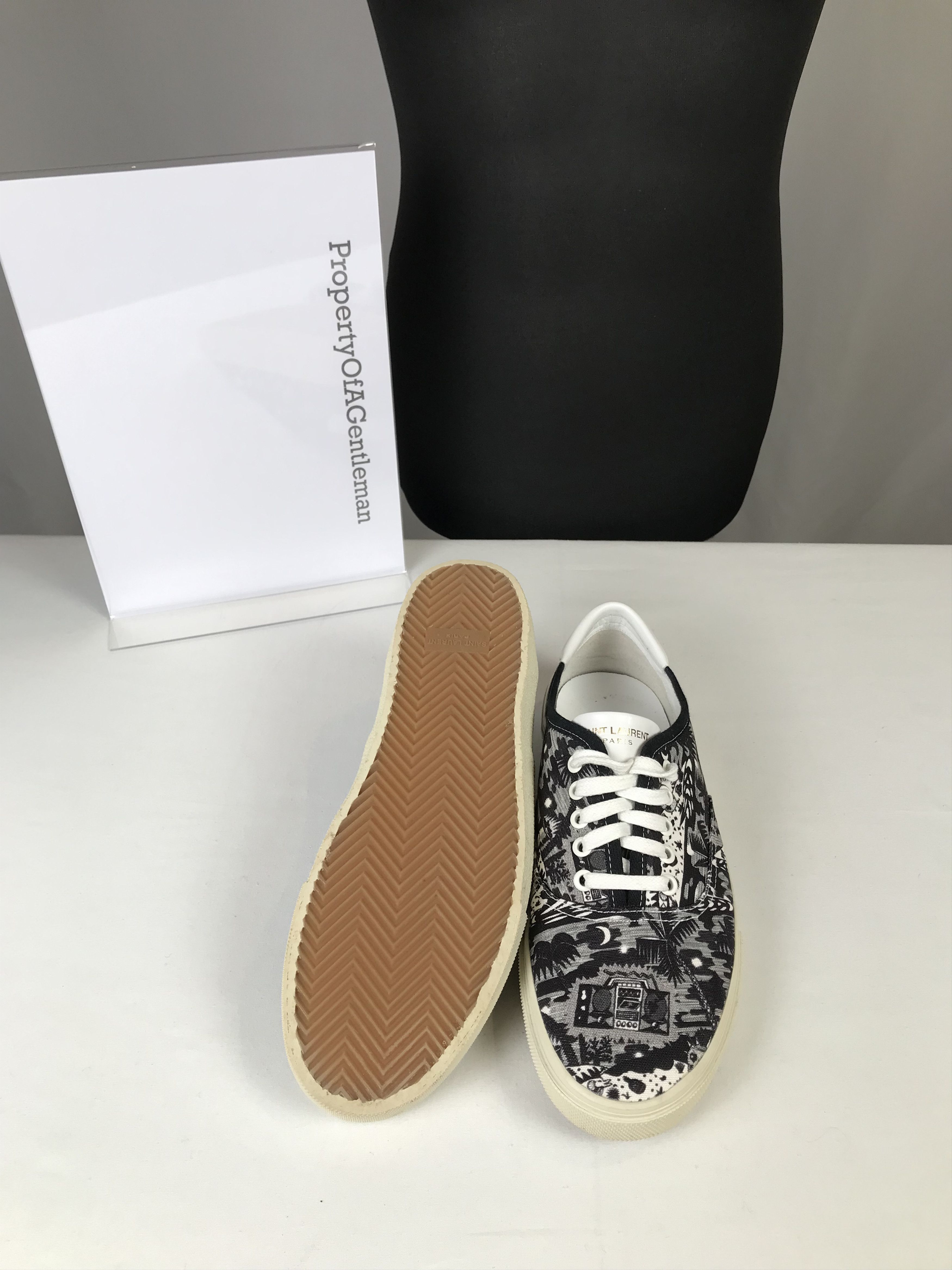 Saint Laurent Paris Saint Laurent Canvas Black & White Sneaker Size US 10 / EU 43 - 7 Thumbnail