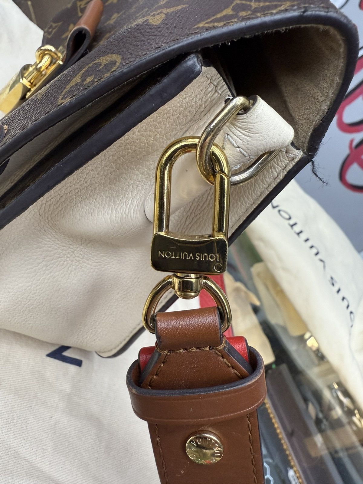 Louis Vuitton AUTHENTIC Louis Vuitton Vaugirard Handbag Brown Monogram Size ONE SIZE - 18 Thumbnail