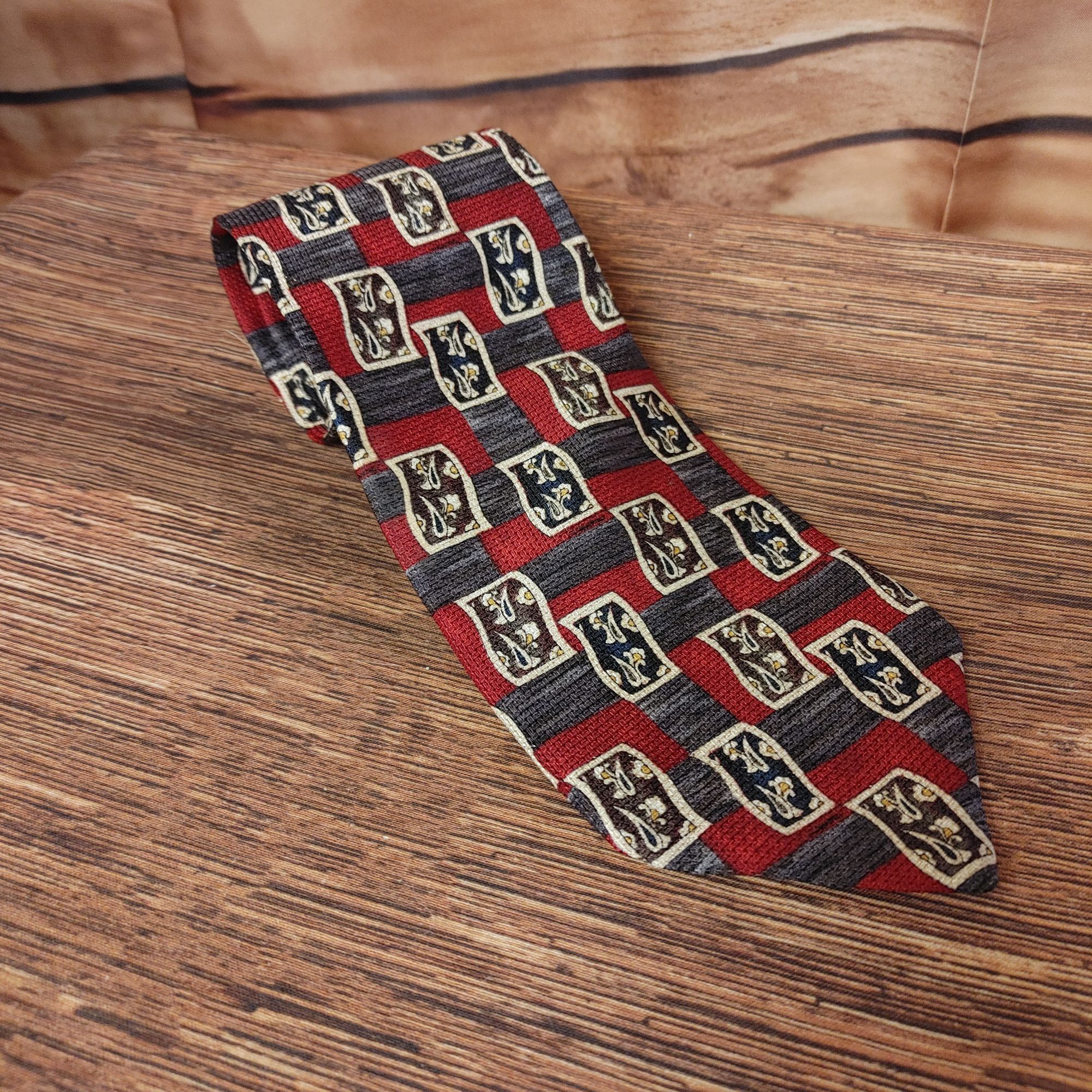 Guy Laroche Guy Laroche Diffusion Men's Red/Gray Paisley Abstract Patter Size ONE SIZE - 1 Thumbnail