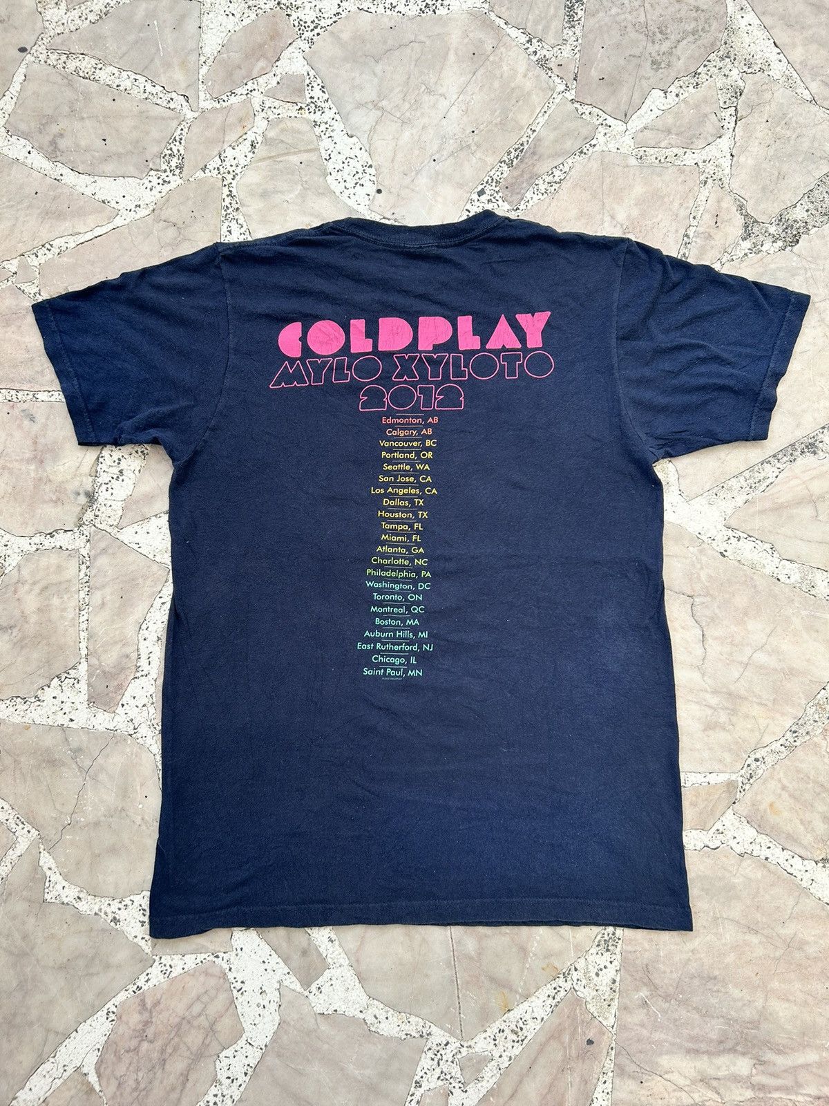 Band Tees Coldplay mylo xyloto 2012 tour tee Size US L / EU 52-54 / 3 - 5 Thumbnail