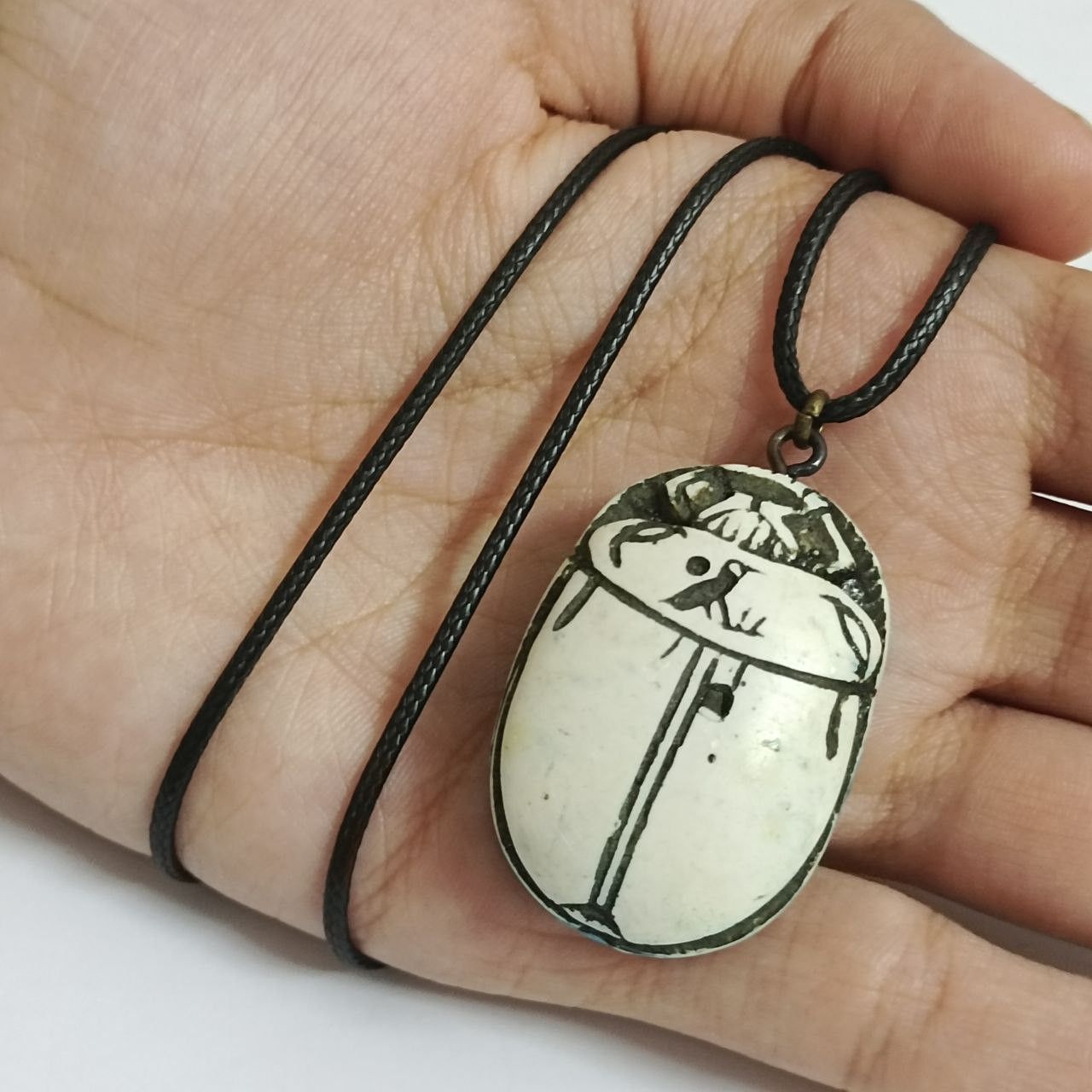 Handmade Egyptian scarab pendant necklace – handmade, vintage Size ONE SIZE - 4 Thumbnail