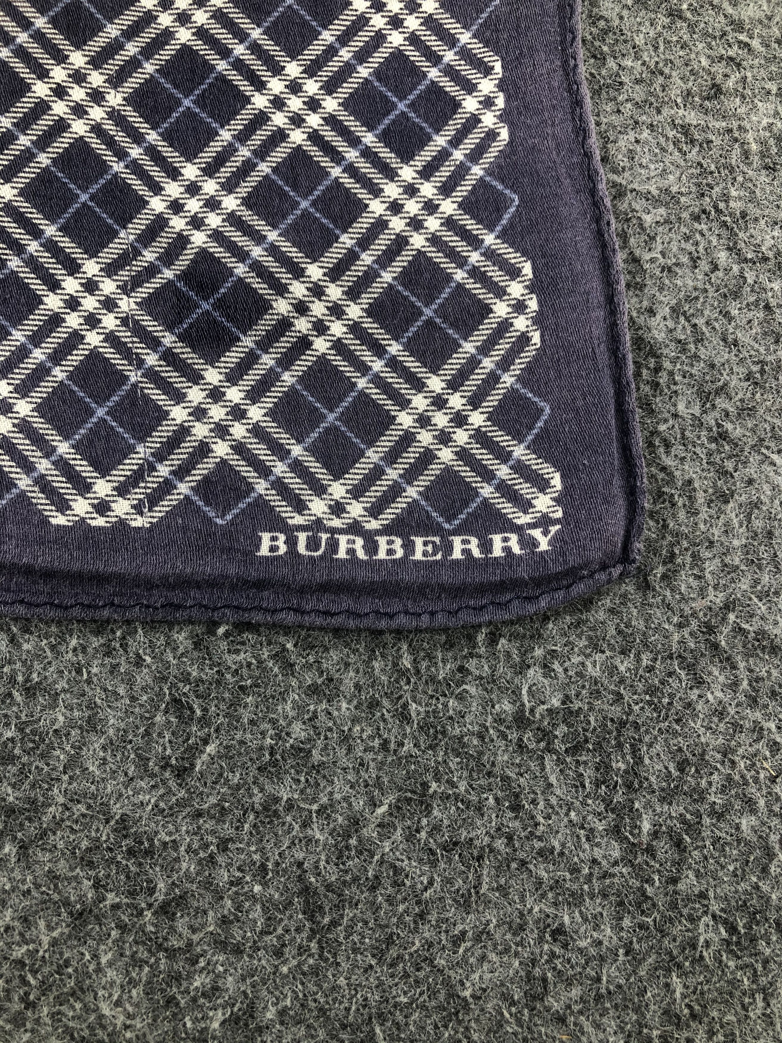 Burberry Burberry Handkerchief / Bandana / Neckerchief Size ONE SIZE - 5 Thumbnail