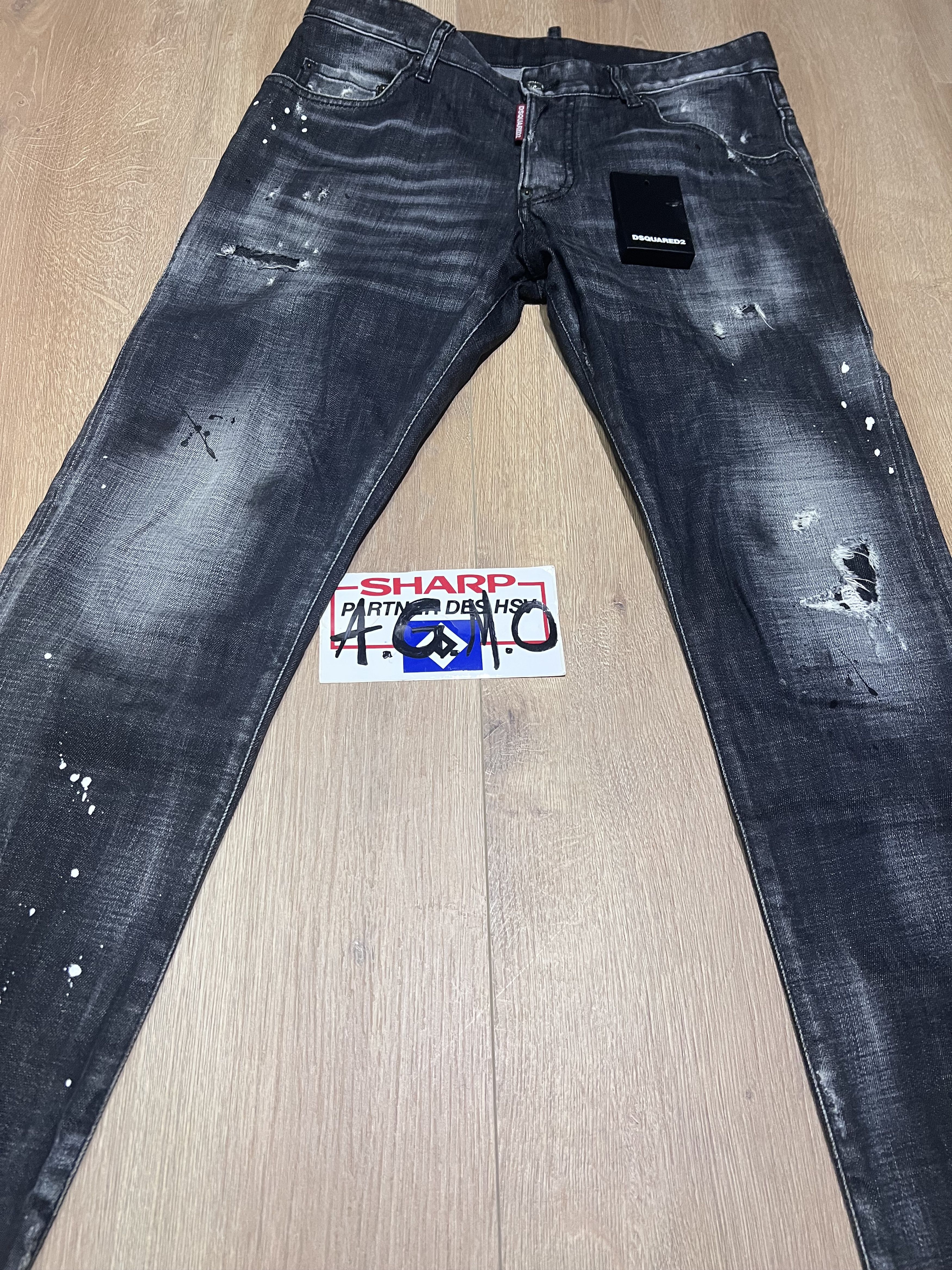 Dsquared2 DSQUARED2 DSQ2 S74LB1039 Skater Jean jeans pants tapered Size US 32 / EU 48 - 6 Thumbnail