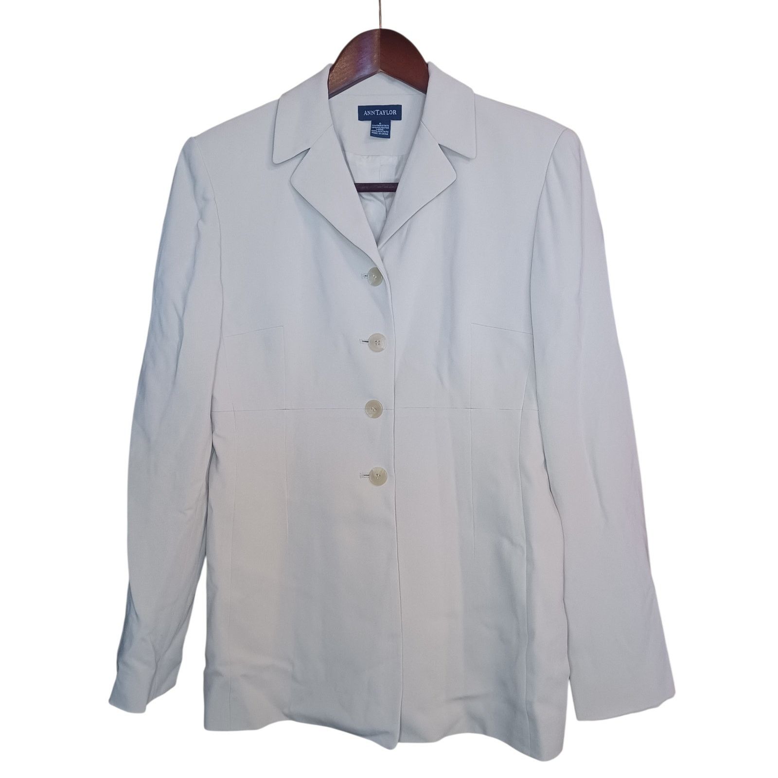 Ann Taylor Ann Taylor Women's White Suit Jacket Blazer Size 6 Size M / US 6-8 / IT 42-44 - 1 Thumbnail