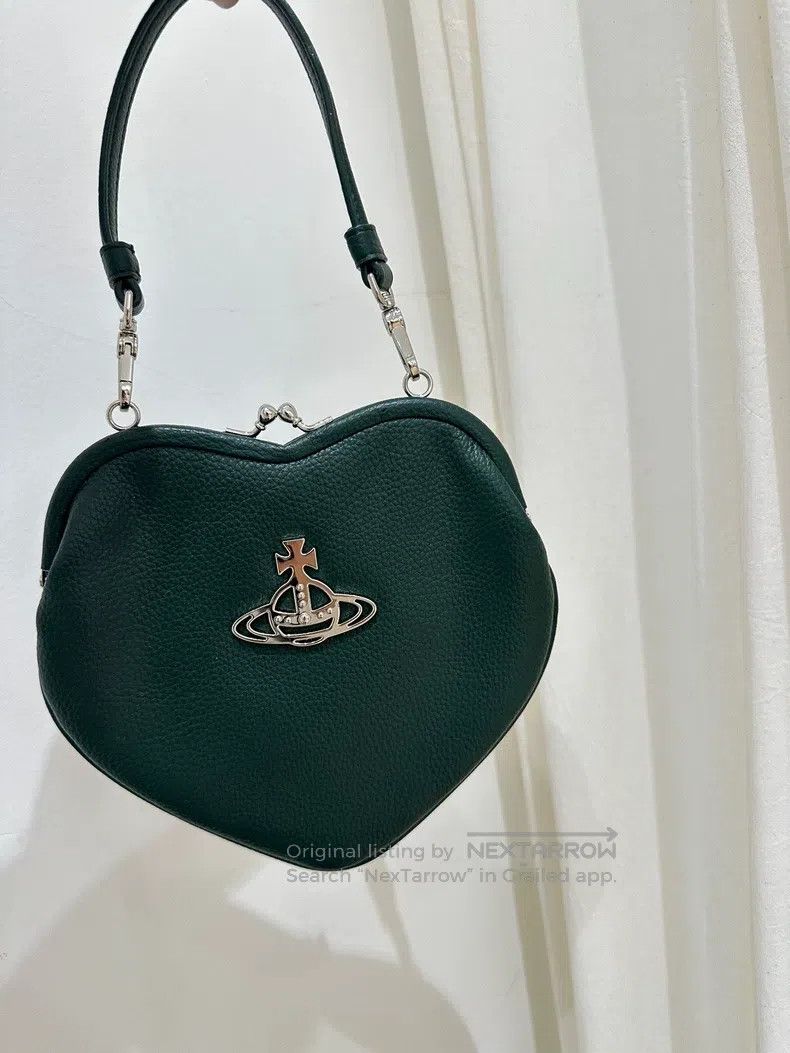 Vivienne Westwood Vivienne Westwood size os Heart-Shaped Leather Bag Size ONE SIZE - 1 Thumbnail